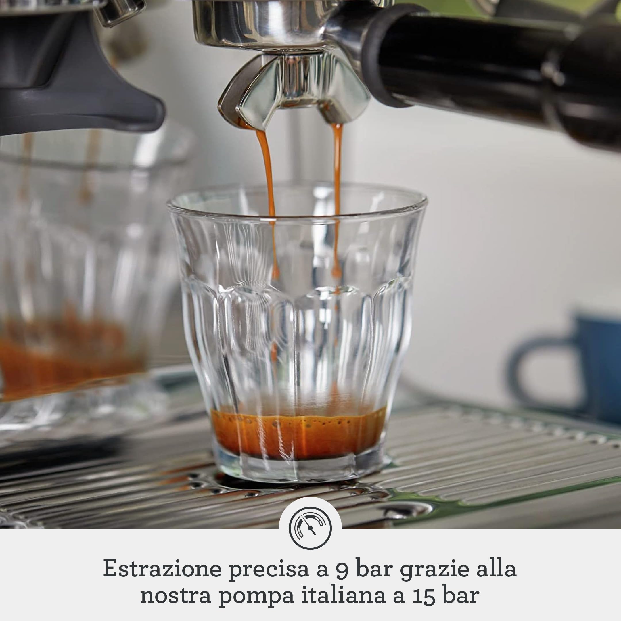 Sage - The Barista Express - Macchina Caffè Espresso con Cono Integrato, Pre-infusione a Bassa Pressione e Lancia Vapore Manuale per il Latte - Sesamo Nero, Lattiera
