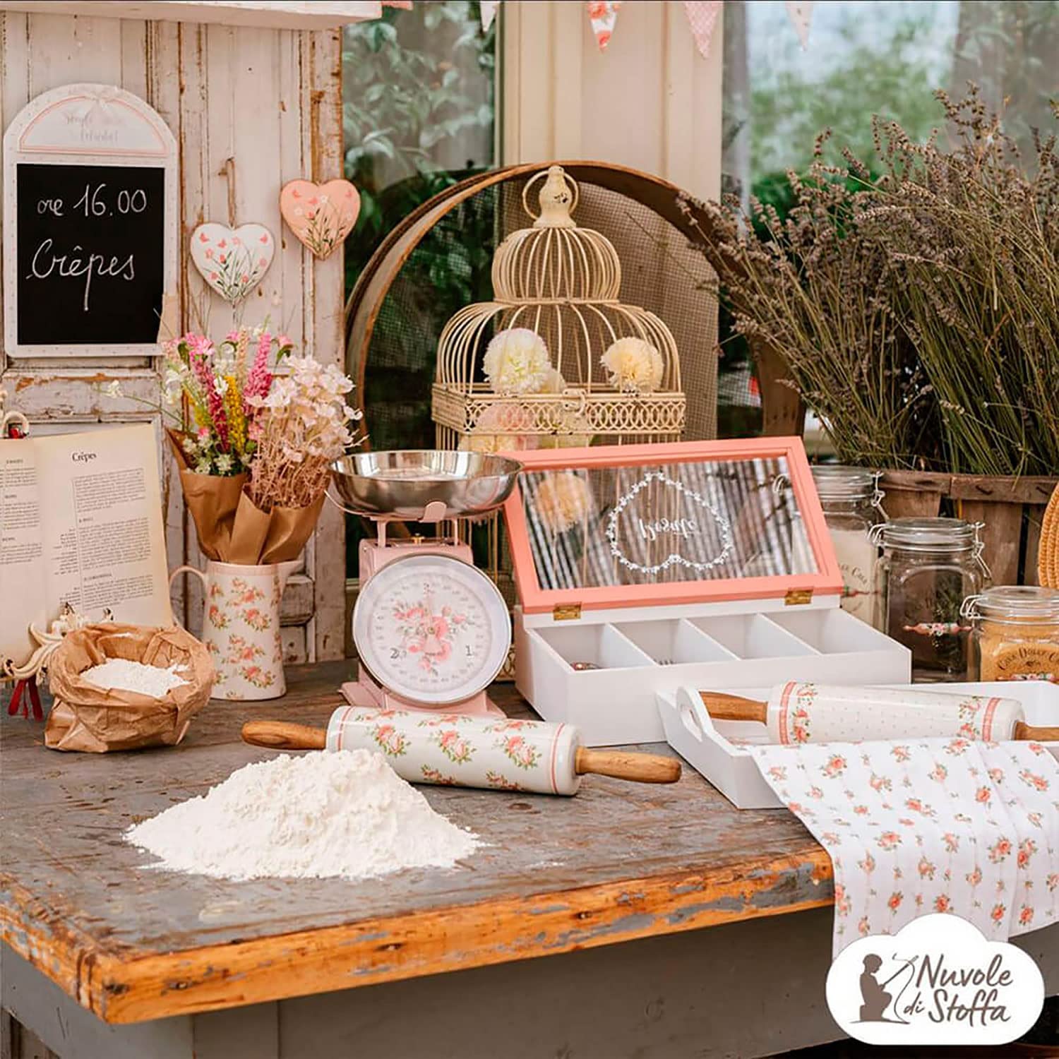 Bilancia da cucina ANNETTE rosa con fiori 3kg H26 cm