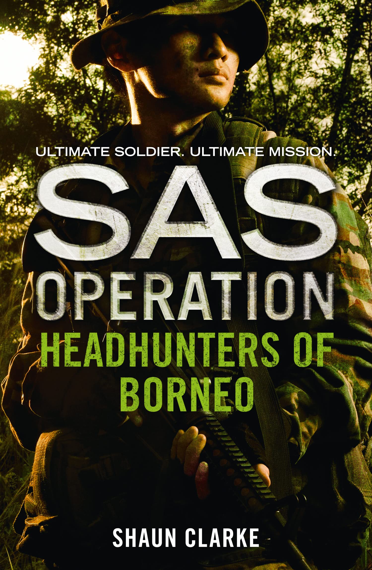 Headhunters of Borneo by Shaun Clarke - 9780008155032