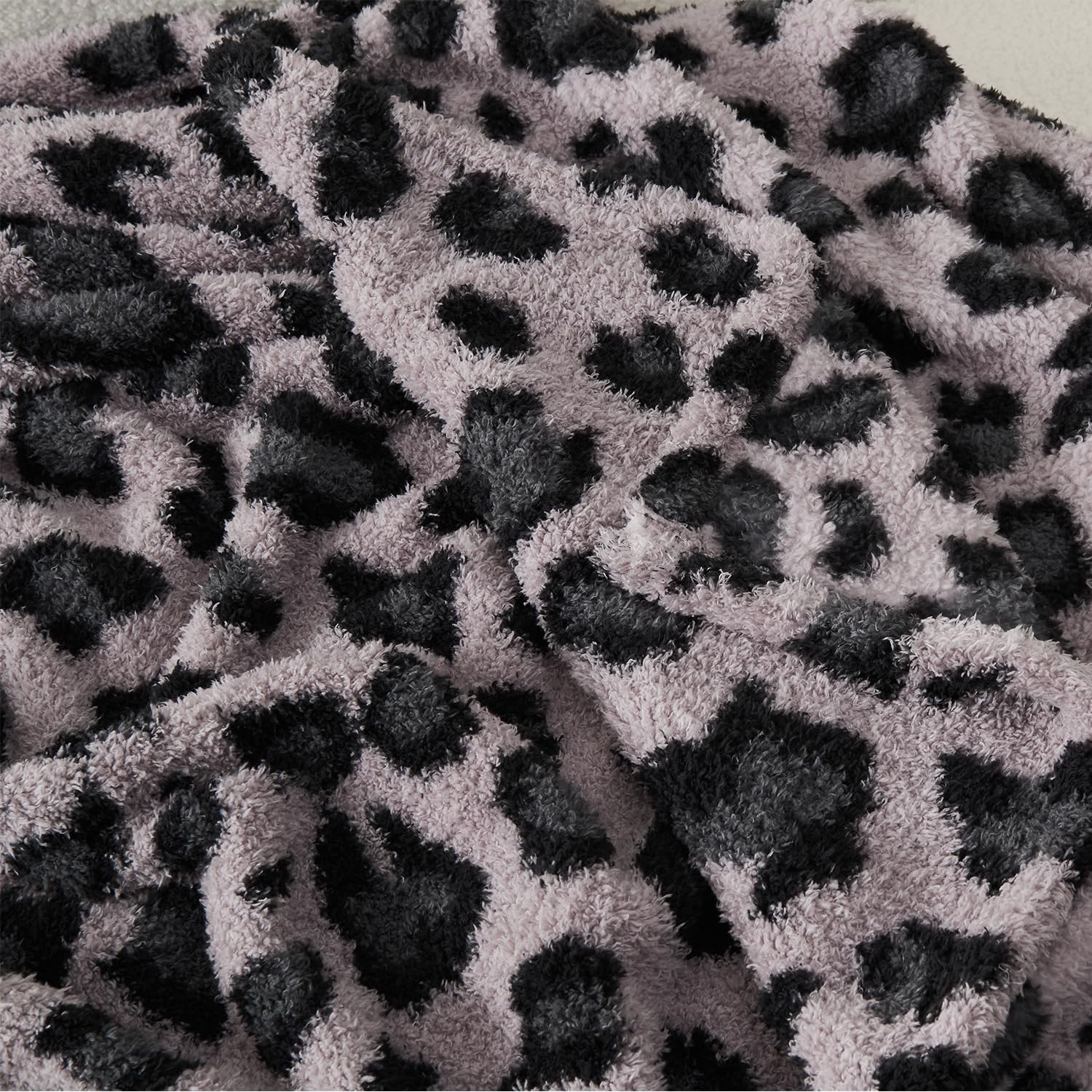 Qeils Checkered Blanket Microfiber Super Soft Knit Forest Green Throw Blanket for Couch, Sofa, Chair, Bed, Camping, Lightweight Travel Bed Blanket - 60"*80": 60*80 Grey Leopard Print