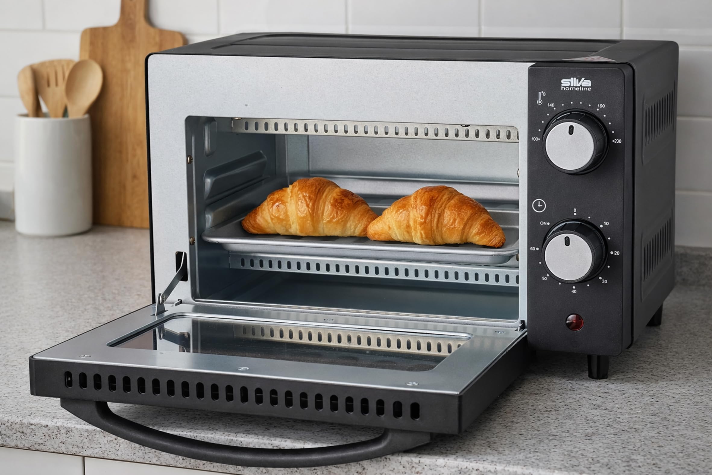 Silva Schneider Mini four MB 1000-10 l - Noir - 650 W - Réglage de la température de 100 à 230 °C - Minuteur avec signal de fin - Radiateur à quartz - Double porte en verre - Avec plat