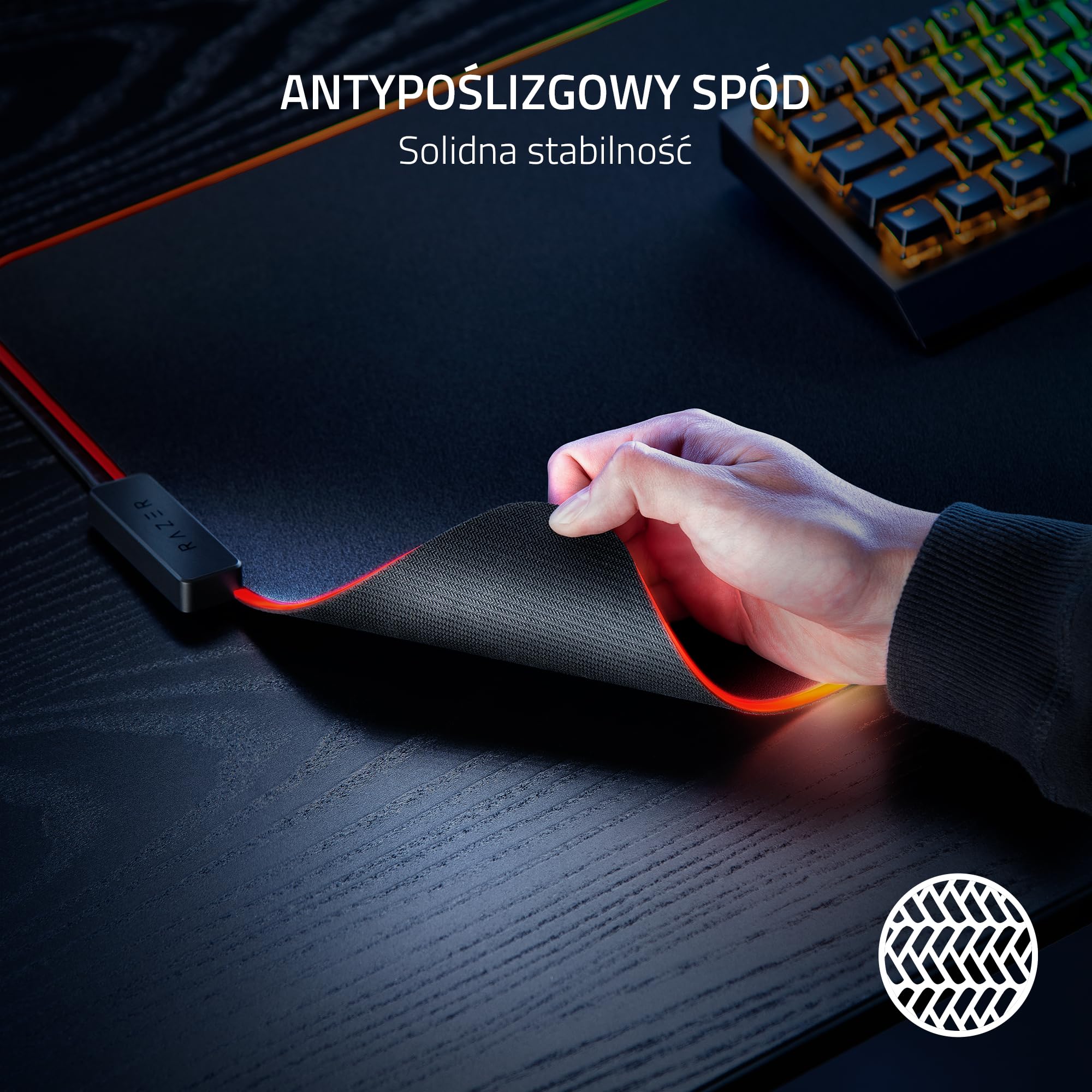 Razer Chroma - Strider Chroma - hybrydowa podkładka pod mysz z Razer Chroma RGB