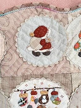 パッチワークタペストリー　レディスーちゃんクリスマス　キルト パッチワークタペストリー レディスーちゃんクリスマス キルト