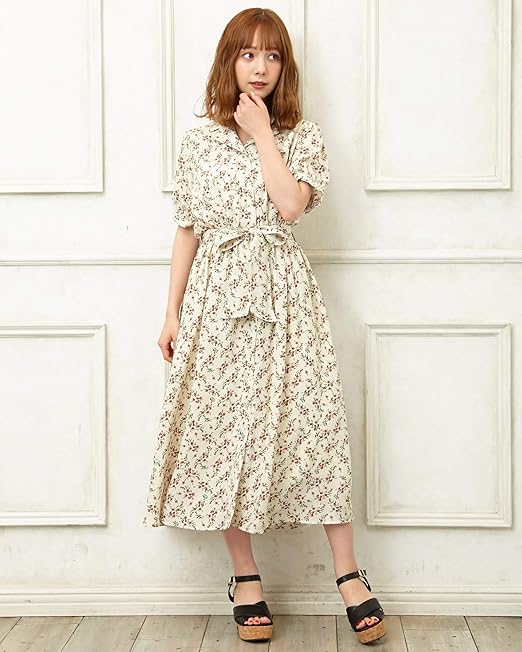 Amazon Co Jp イング Ingni 開襟花柄ガウン ワンピース 1191 アイボリー A M 服 ファッション小物