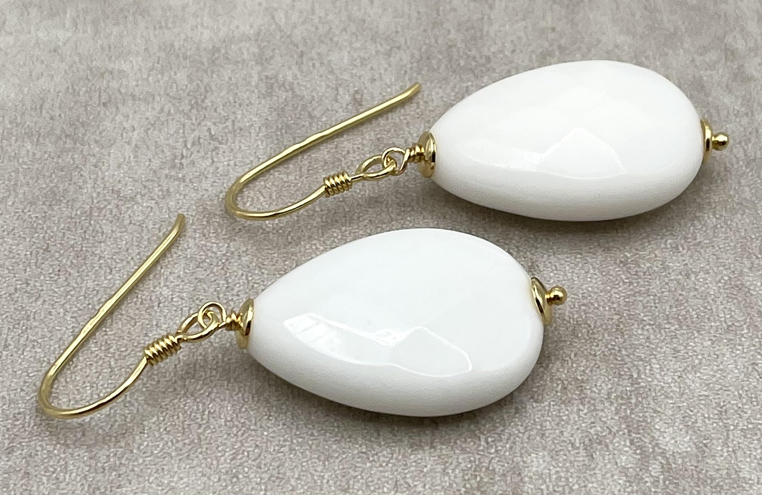 Pendientes de Agata Blanca, Vermeil 24 K, Made in Italy, Joyas Artesanales de Piedras Naturales, Regalo para Mujeres
