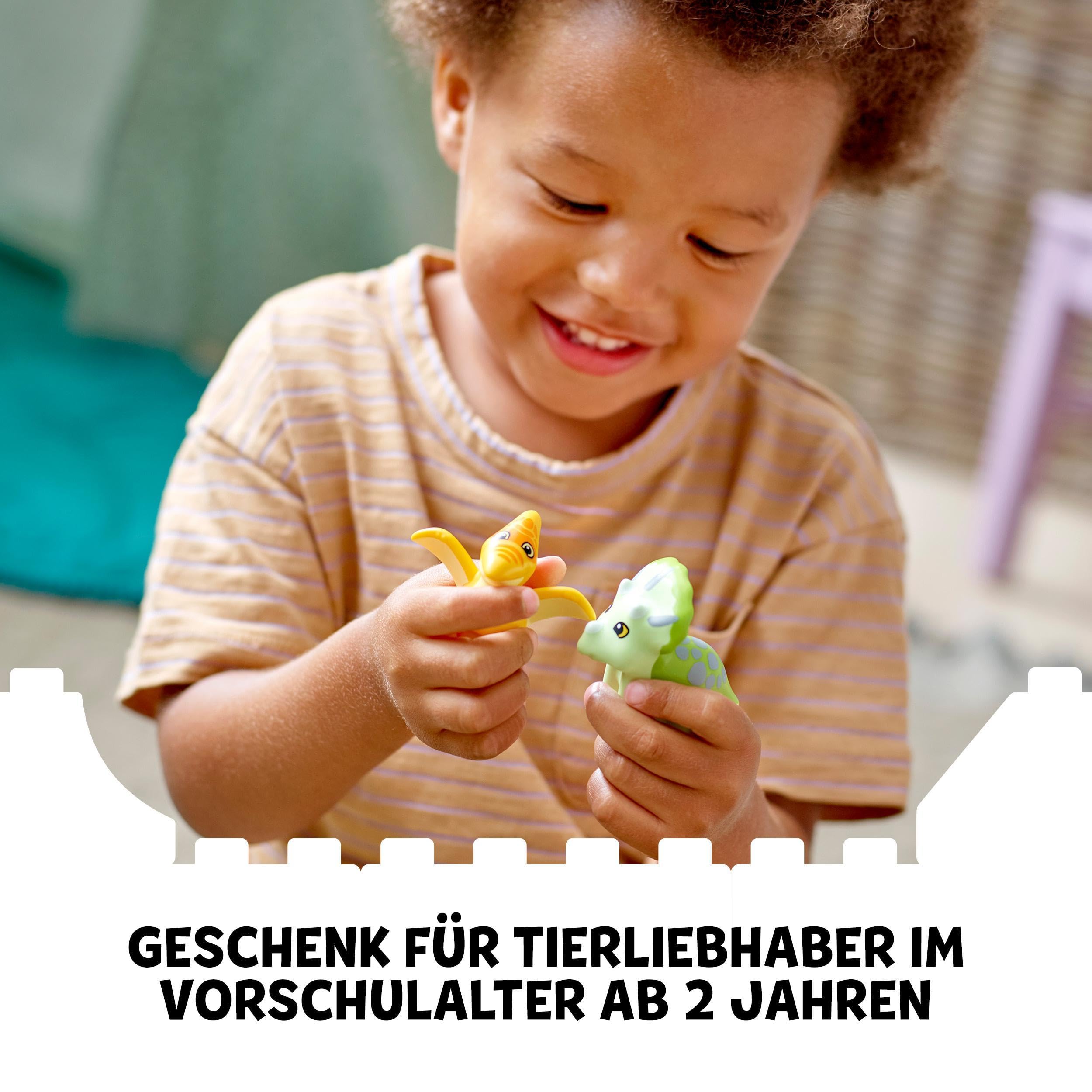 LEGO 10938 DUPLO Jurassic World Dinosaurier Kindergarten mit Baby Dino Figuren und Triceratops, Spielzeug und Steine für Kleinkinder ab 2 Jahre, Mädchen und Jungen