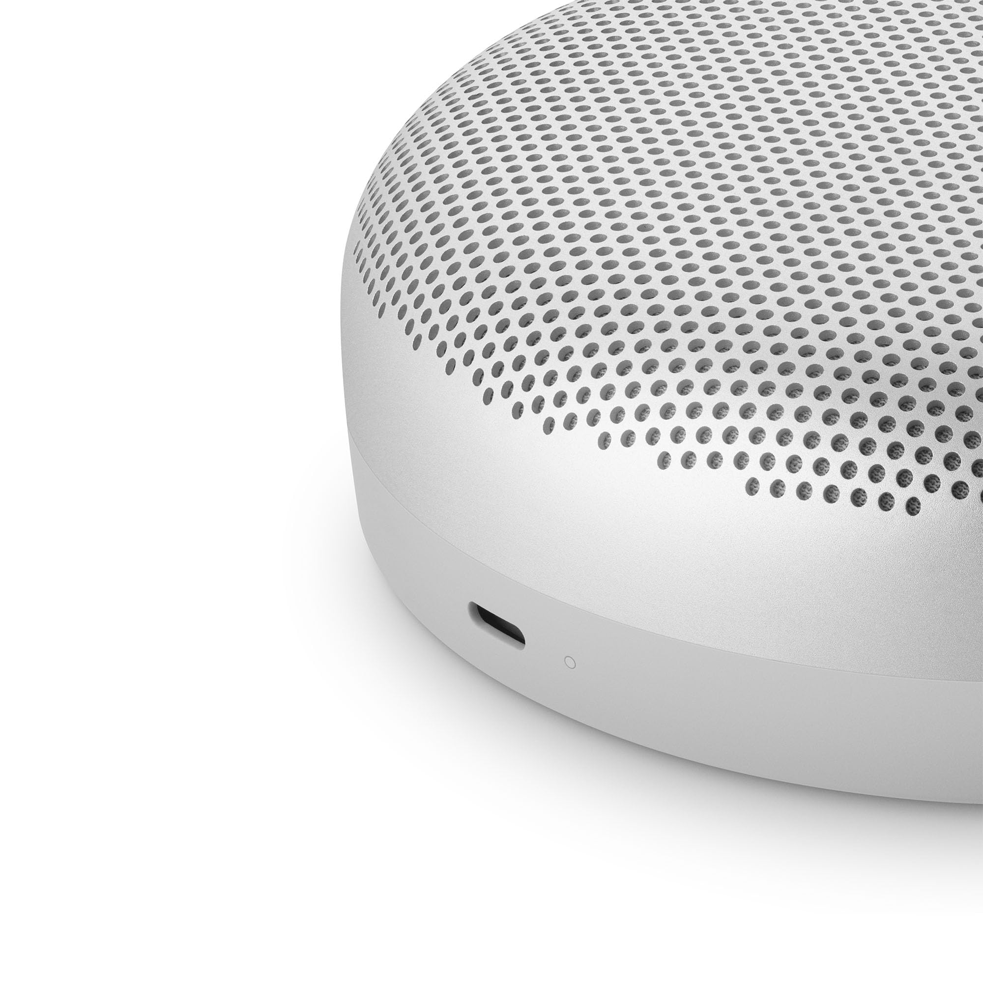 Bang & Olufsen Beosound A1 3. Generation natural aluminium Tragbarer Bluetooth-Lautsprecher IP67