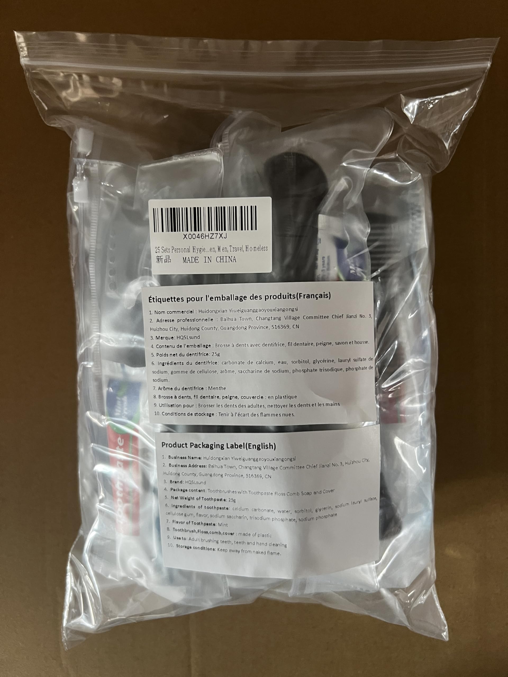 25 set di kit per l'igiene personale, spazzolini da denti usa e getta con dentifricio, filo interdentale, pettine, sapone e copertura, kit da toeletta per senzatetto in blocco