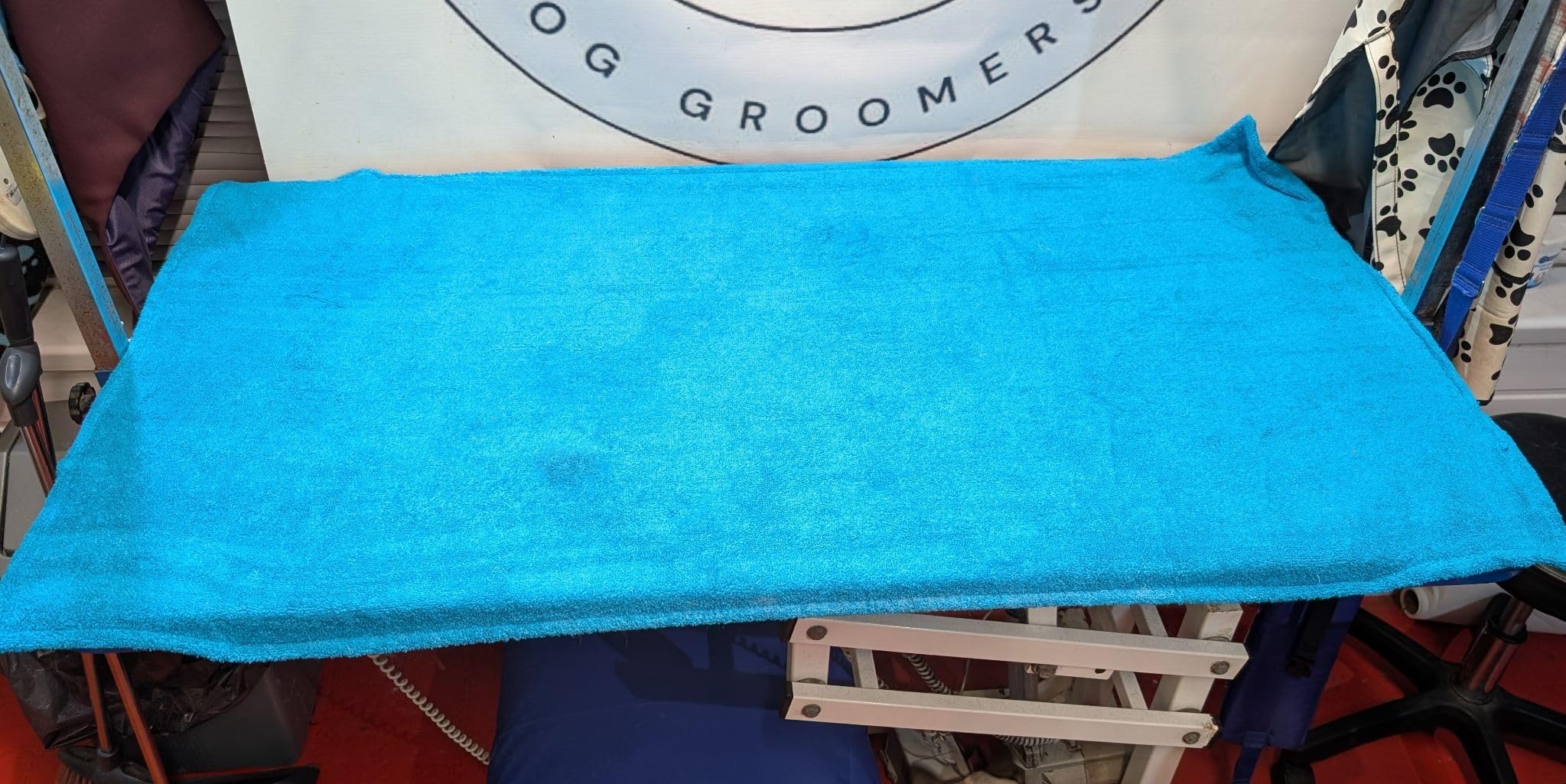 dog grooming table towel topper made to measure (blue)