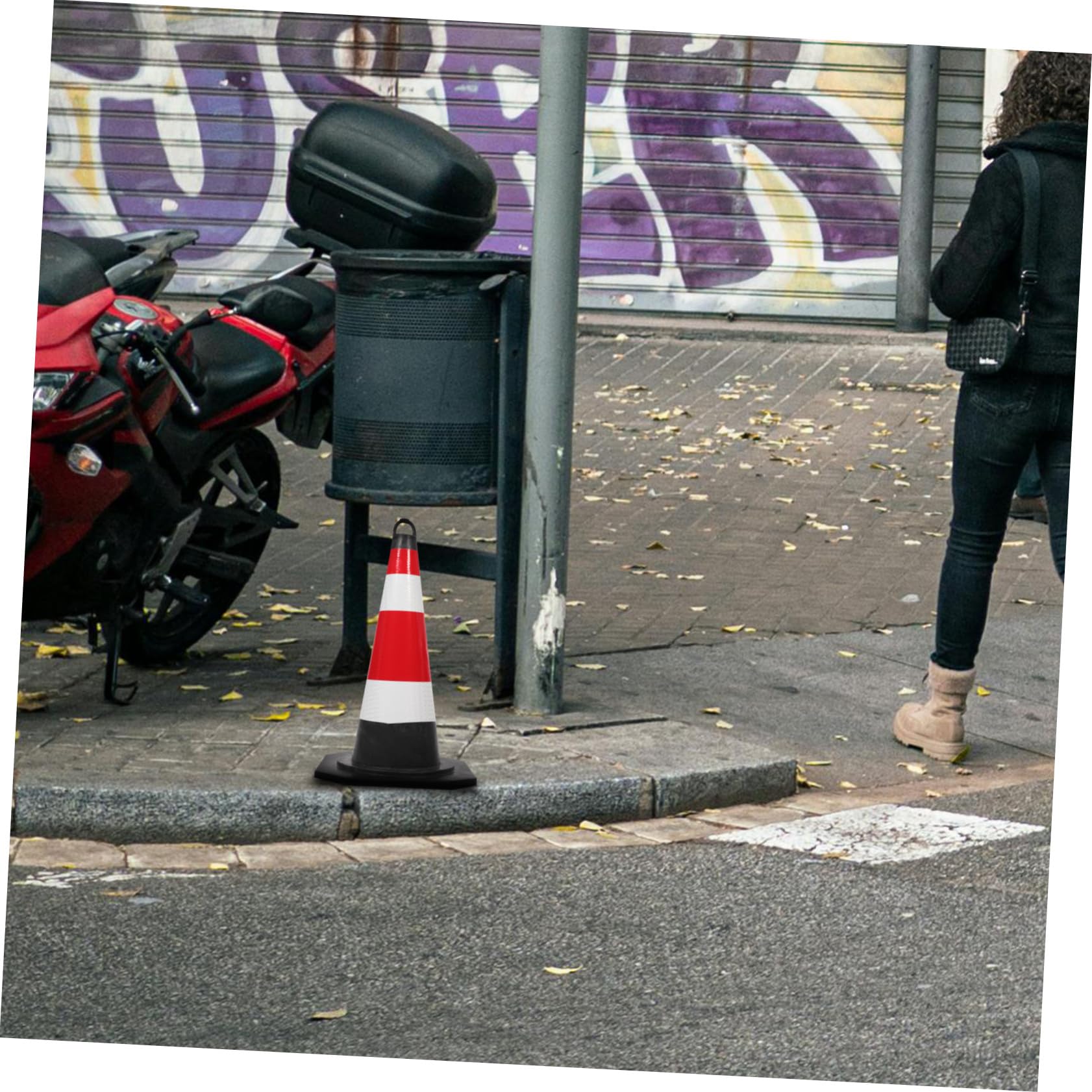 Zerodeko Cône de Sécurité en Plastique 45 Cm Résistant aux Intempéries pour Chantier et Parking, Facile à Utiliser Surface Réfléchissante pour Signalisation Extérieure