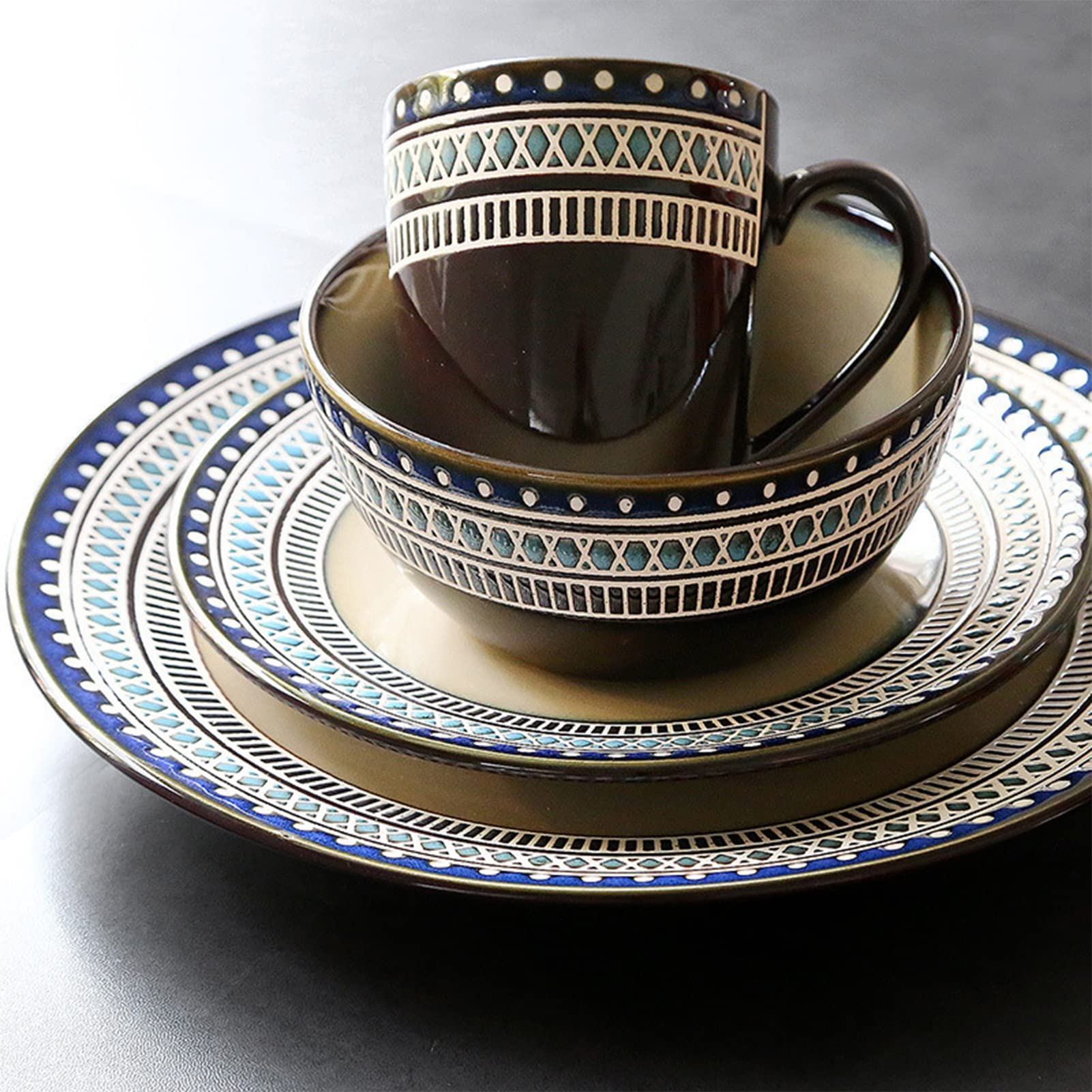 32-częściowy zestaw porcelanowych naczyń, zastawa stołowa, po 8 talerzy obiadowych, 8 talerzy deserowych, 8 miseczek do musli i 8 kubków do kawy o pojemności 400 ml dla 8 osób, serwis
