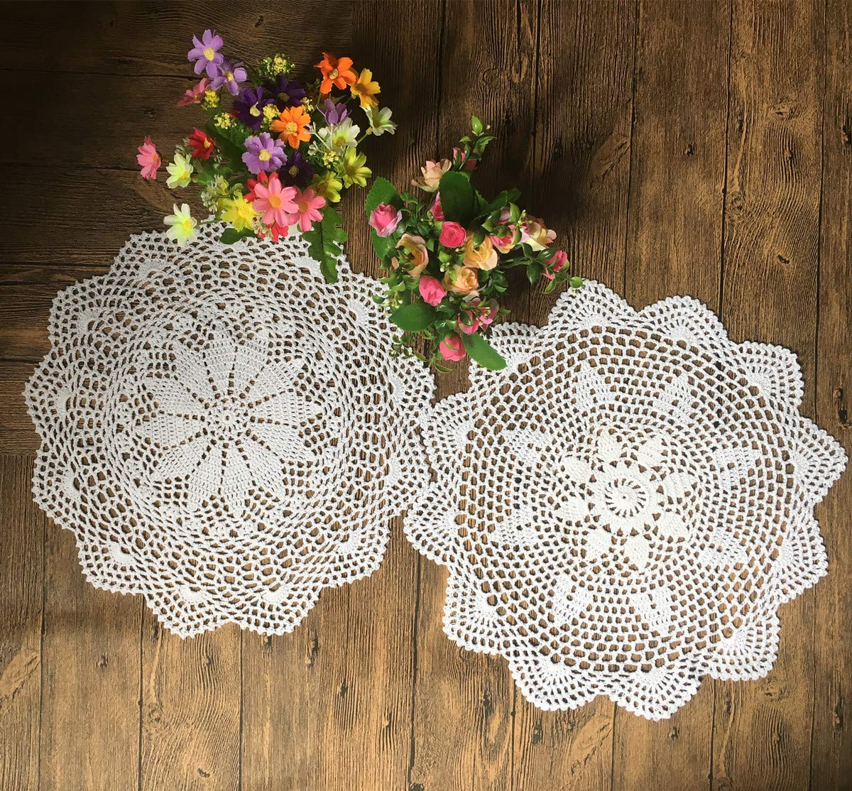 MINDPLUS Set Di 12 Centrini All'Uncinetto Fatti A Mano In Cotone Beige, Dimensioni Assortite 10-25 Cm, Tovagliette In Pizzo Vintage