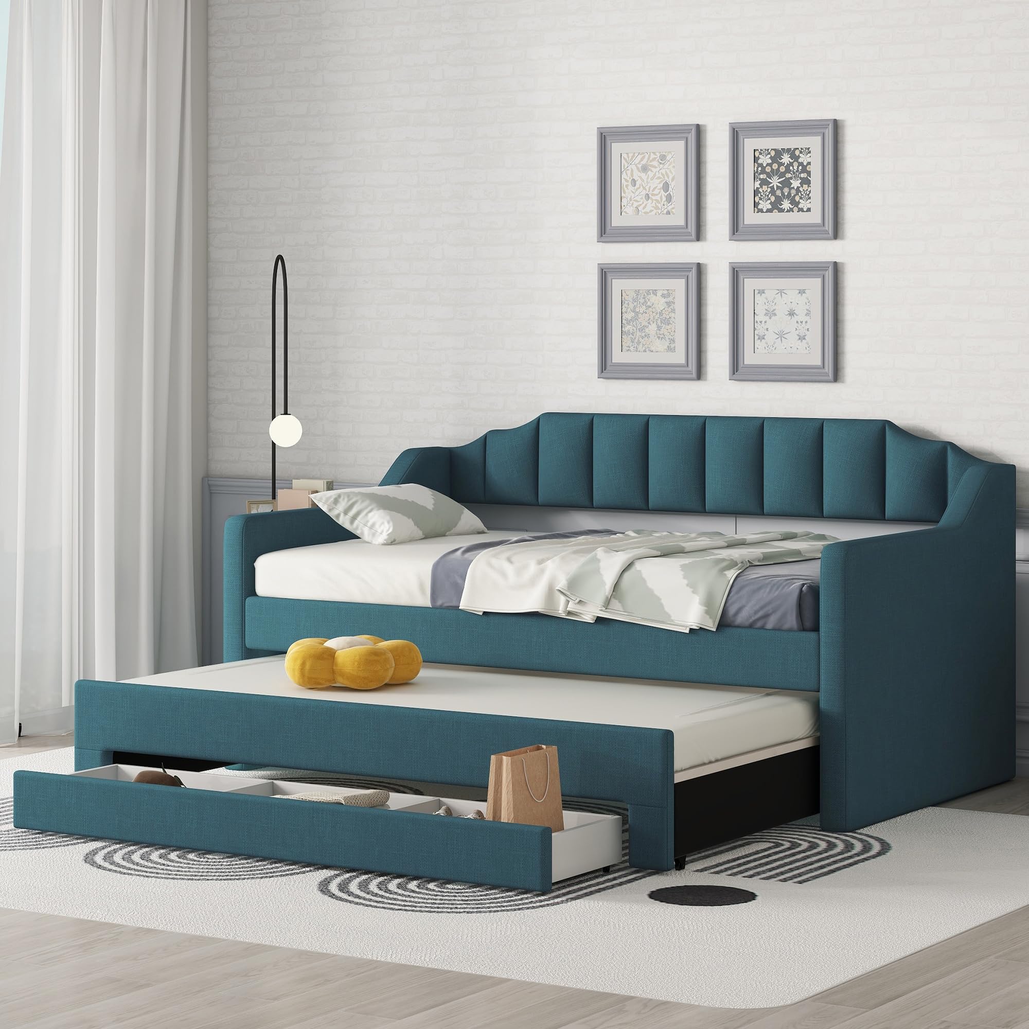 Favfurish Twin Size Upholstered Daybed with Trundle and Three Drawers?Wooden Daybed Frame with Storage for Bedroom, Living Room, Guest Room, Green