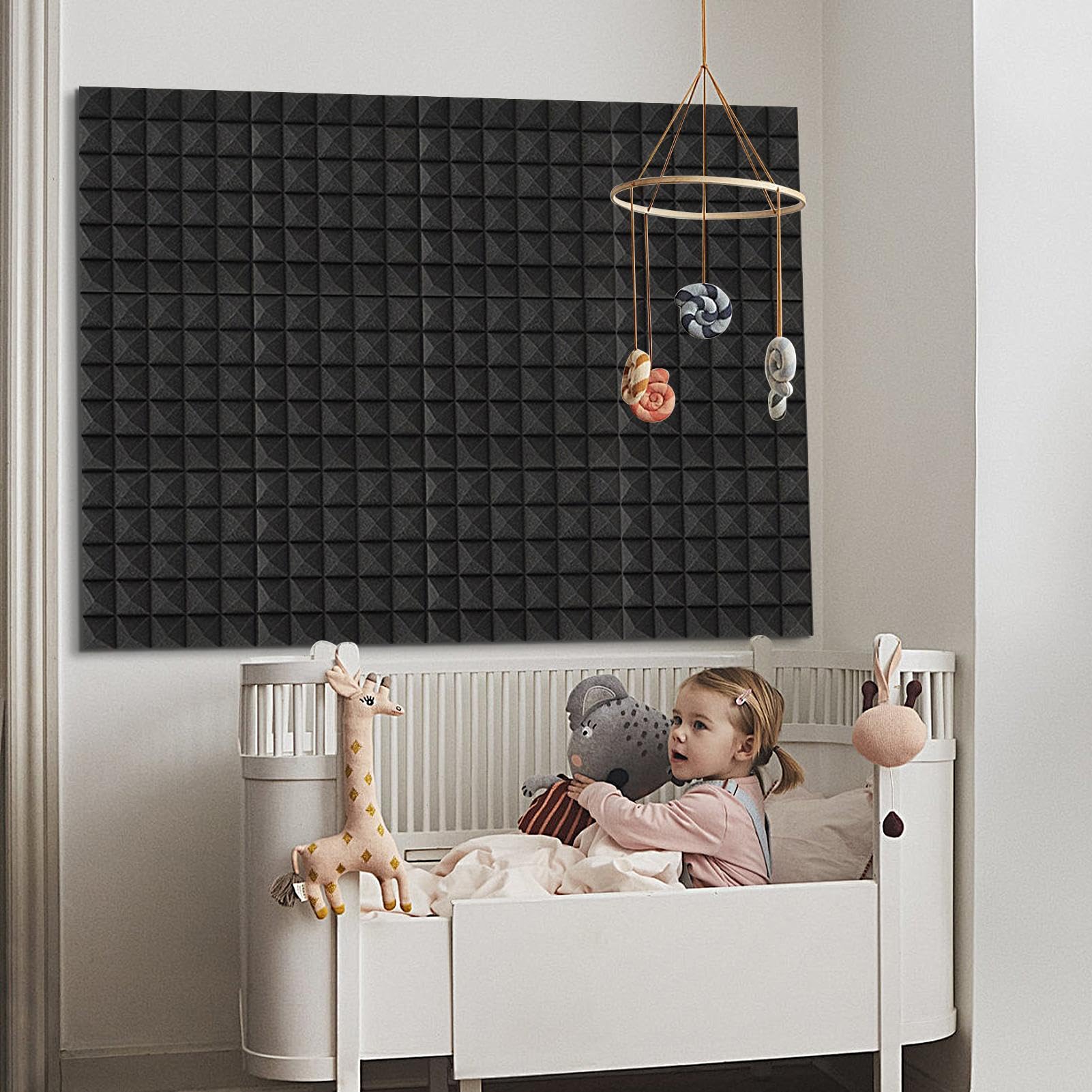 ベビーベッドの防音パネル