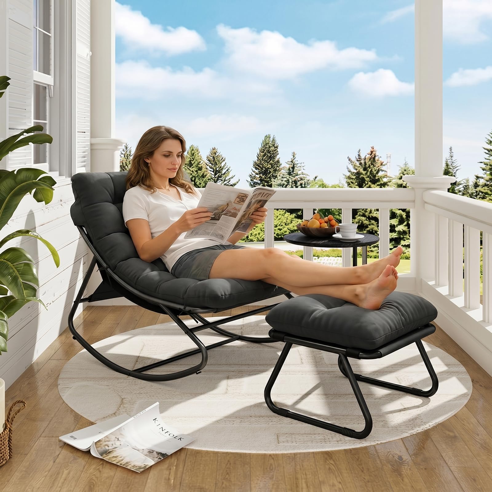 Aoxun Schaukelstuhl mit Hocker für Erwachsene, Schaukelliege Wetterfester Relaxstuhl aus Metall für Hof, Garten, Balkon, maximale Belastung von 160kg, Schwarzgrau