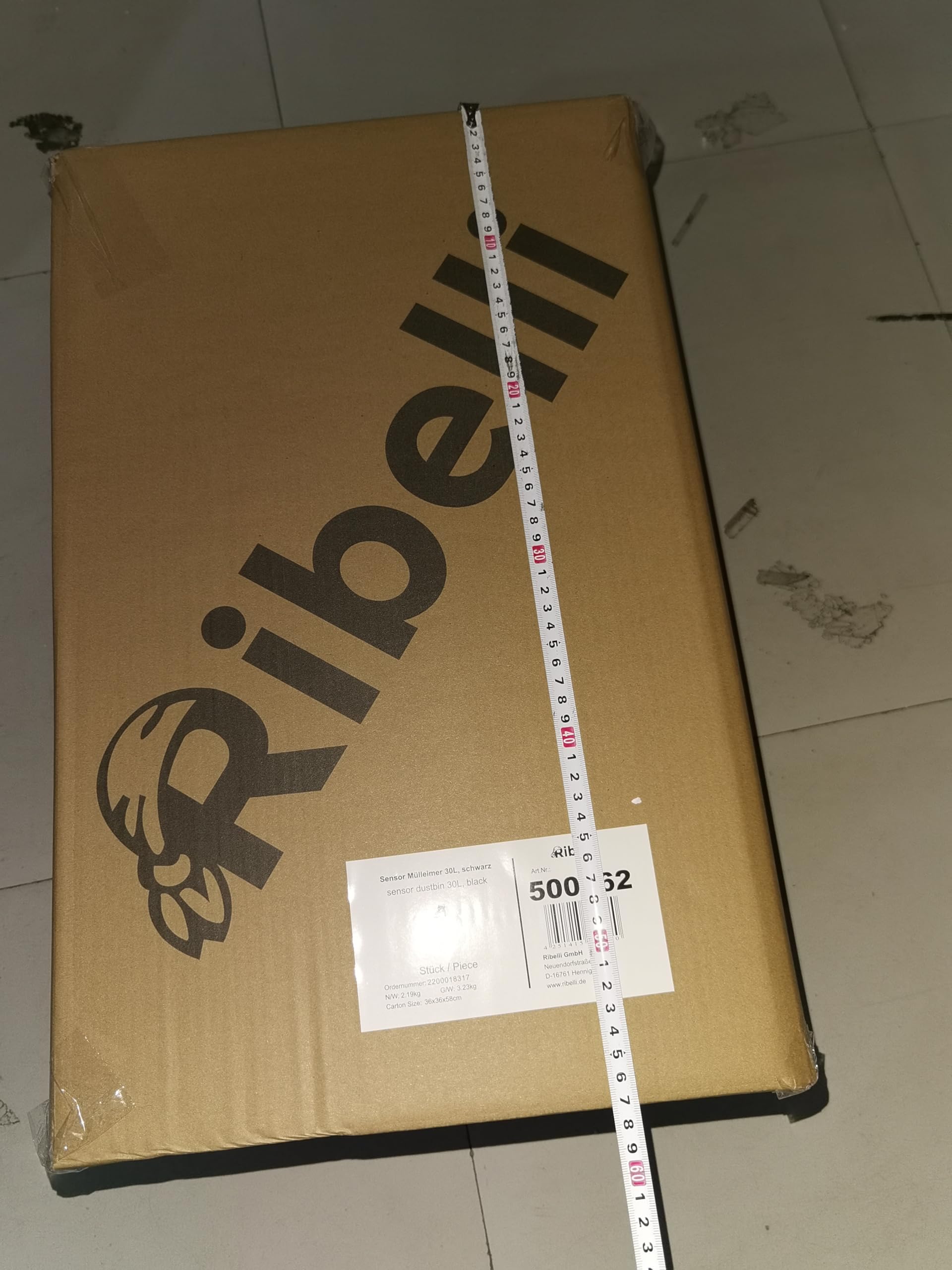 Ribelli Edelstahl Mülleimer - Abfalleimer mit Sensor - automatisches Öffnen und Schließen - Klemmring für Müllbeutel - Abnehmbarer Deckel - mit LED-Funktionsanzeige (50 Liter, Schwarz)