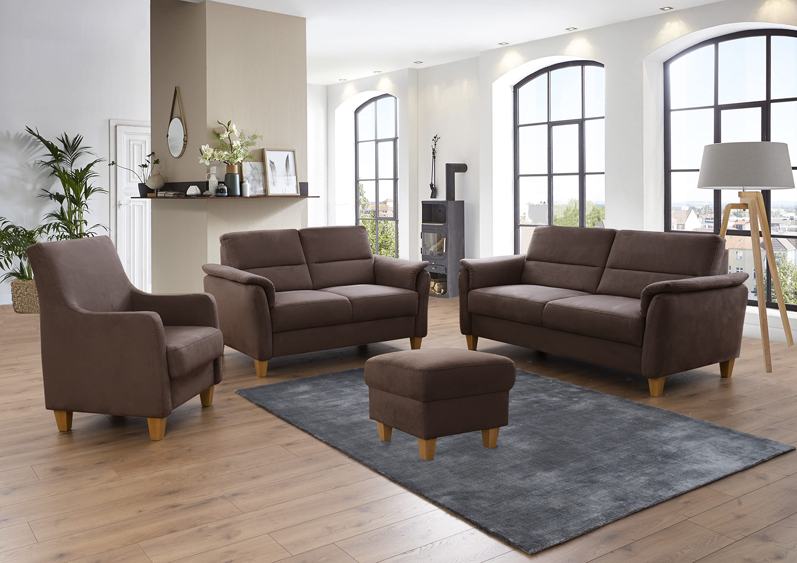 CAVADORE 3er-Sofa Palera mit Federkern / Kompakte Dreisitzer-Couch im Landhaus-Stil / passender Sessel und Hocker optional / 179 x 89 x 89 / Mikrofaser, Braun