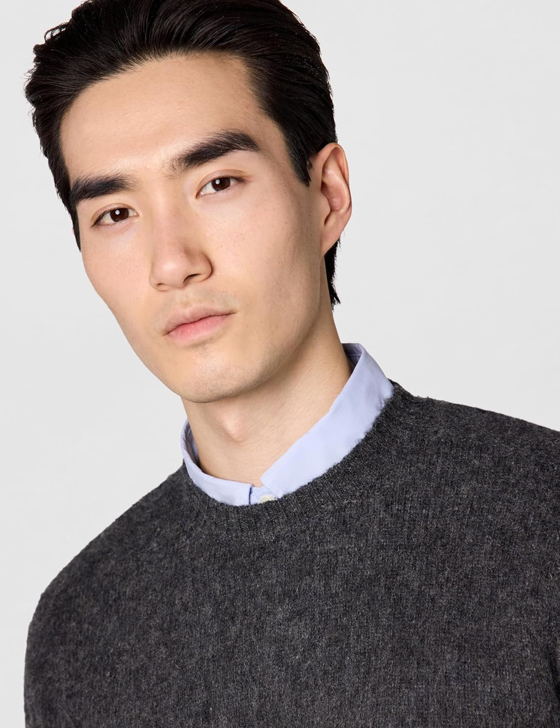 Brooks Brothers Mens Brushed Wool Crew Neck Sweater - Image 4