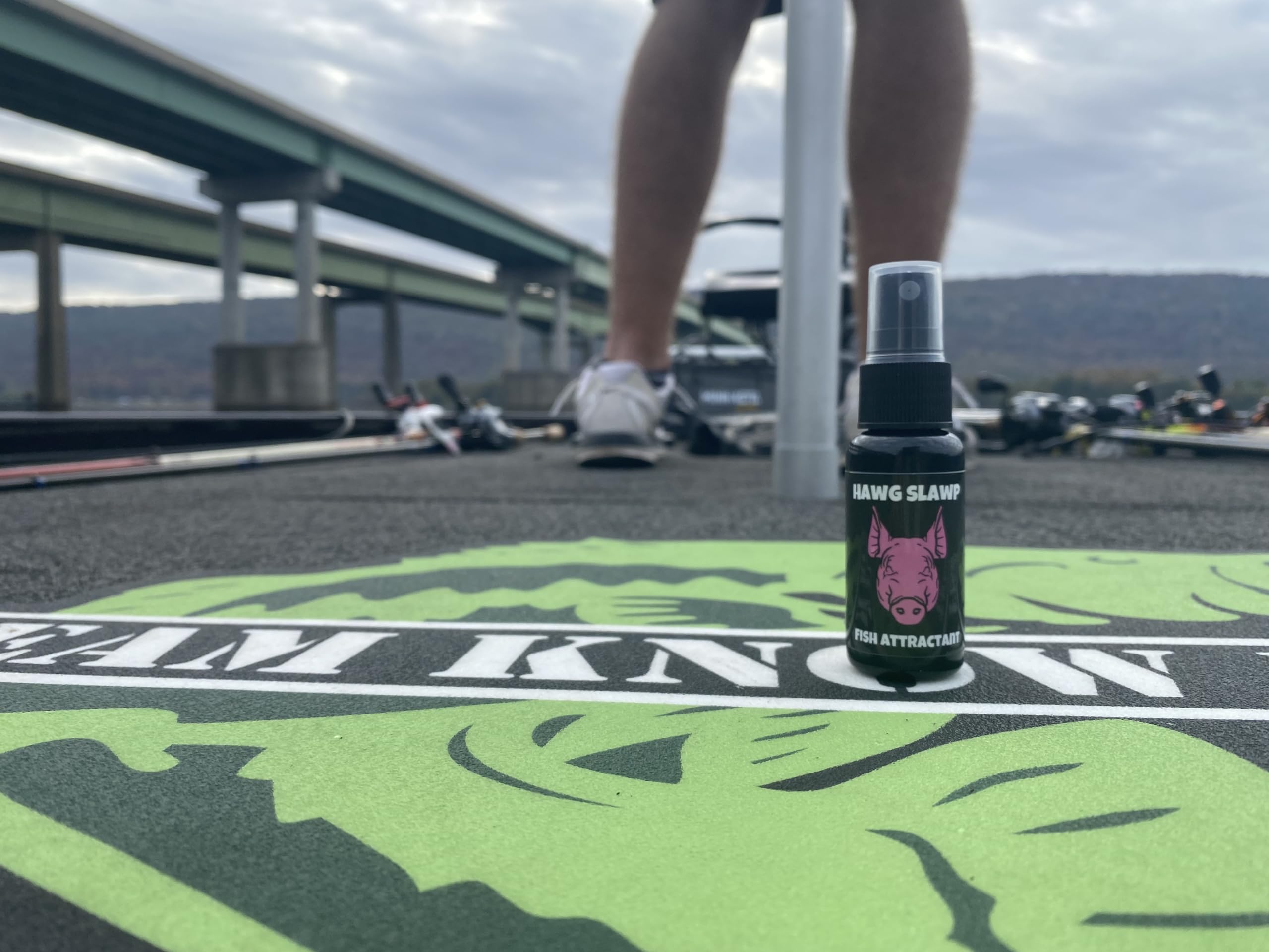 Gambler Lures Ace Worm-Pack of 8 (X-Mas, 5-Inch)