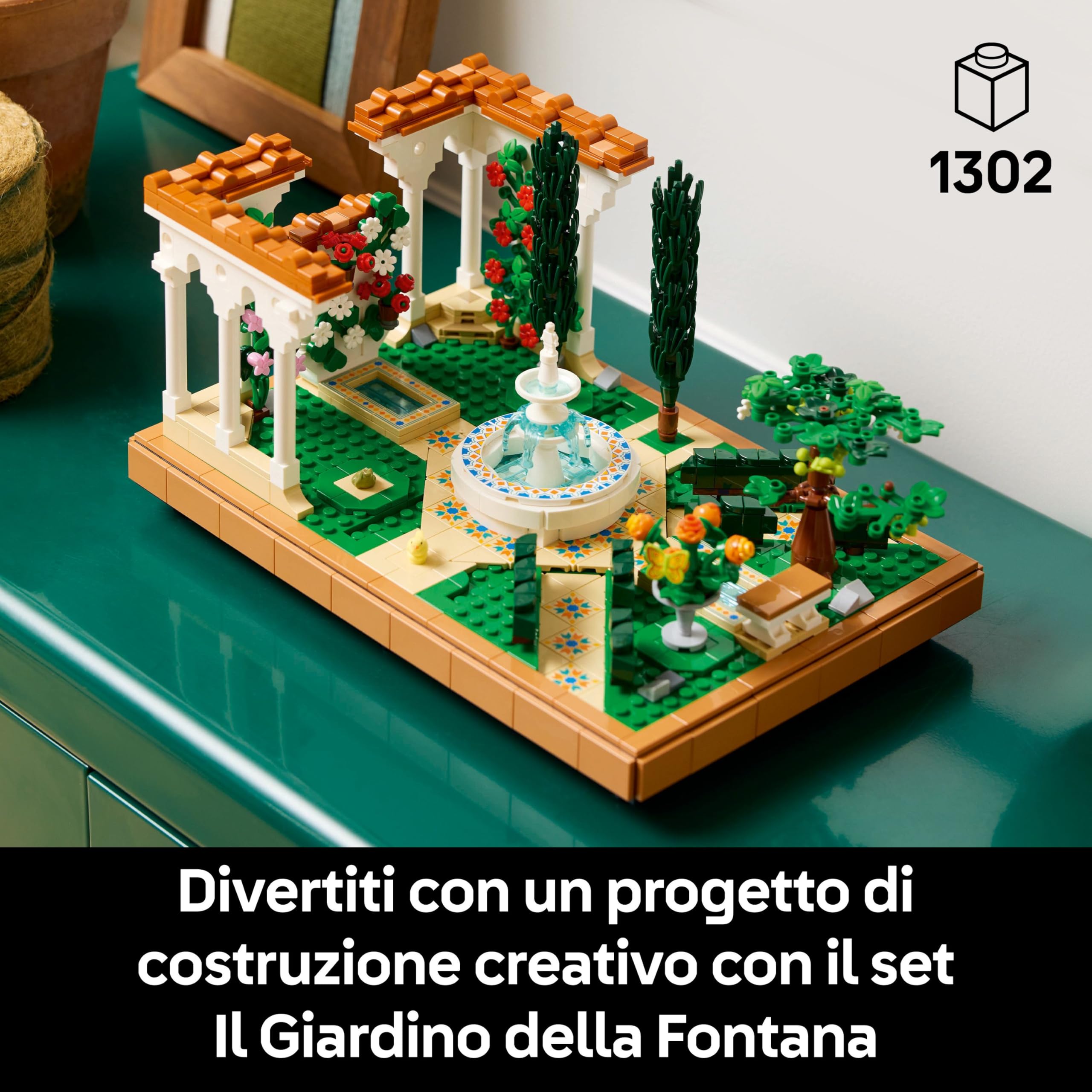 LEGO Icons Il Giardino della Fontana, Kit Fai da Te in Miniatura per Adulti con Pergole, Cipressi, Viti e Fiori, Idea Regalo Creativa di Compleanno o per Inaugurazione di Casa per Donna o Uomo 10359