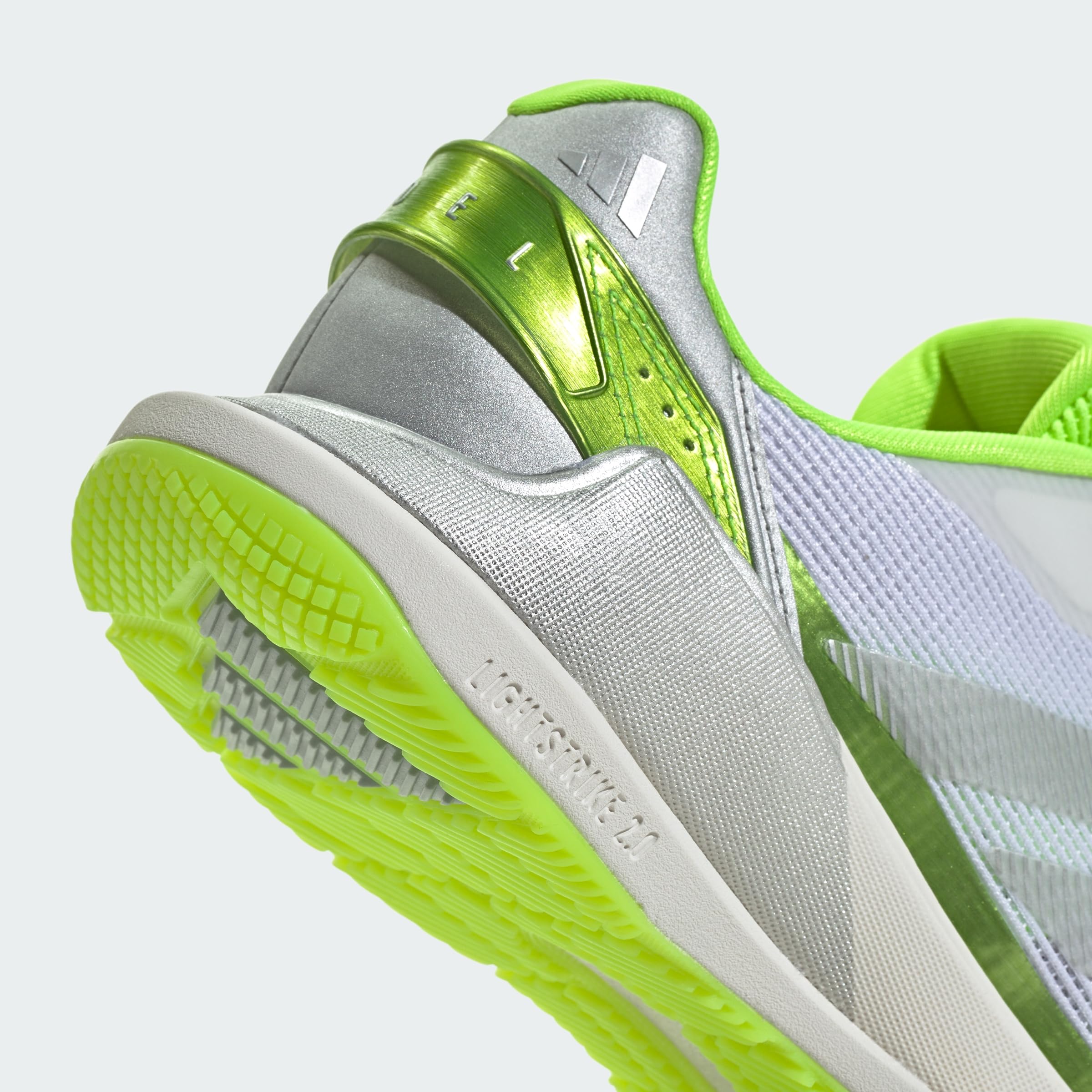 adidas Women's Zapatilla de pádel Crazyquick Lightstrike