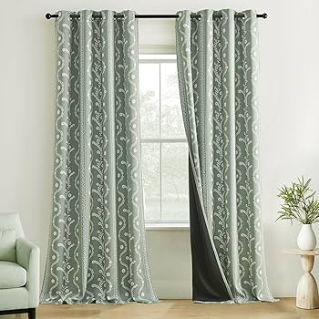 Amazon｜LIMON HOME 100%遮光セージグリーンカーテン 寝室用