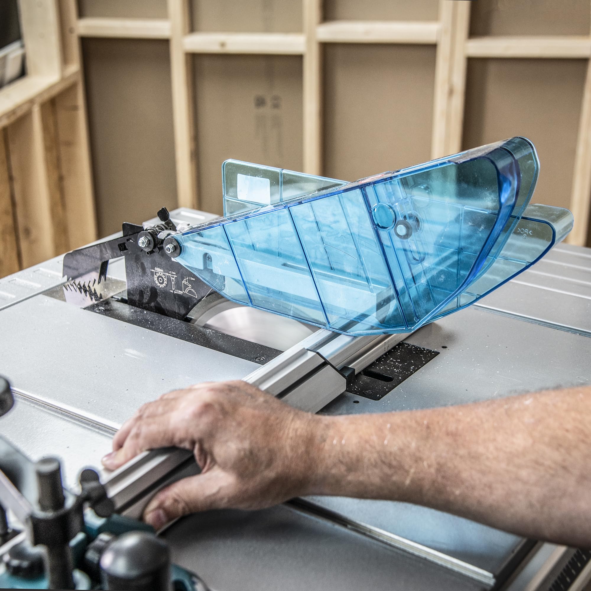 Trend Piła tarczowa do aluminium i plastiku 250 mm 84T 30 mm | Do aluminium i plastiku; 84 zęby, 3 mm rzazu i -6° kąta natarcia dla bardzo dokładnego wykończenia, CSB/AP25084