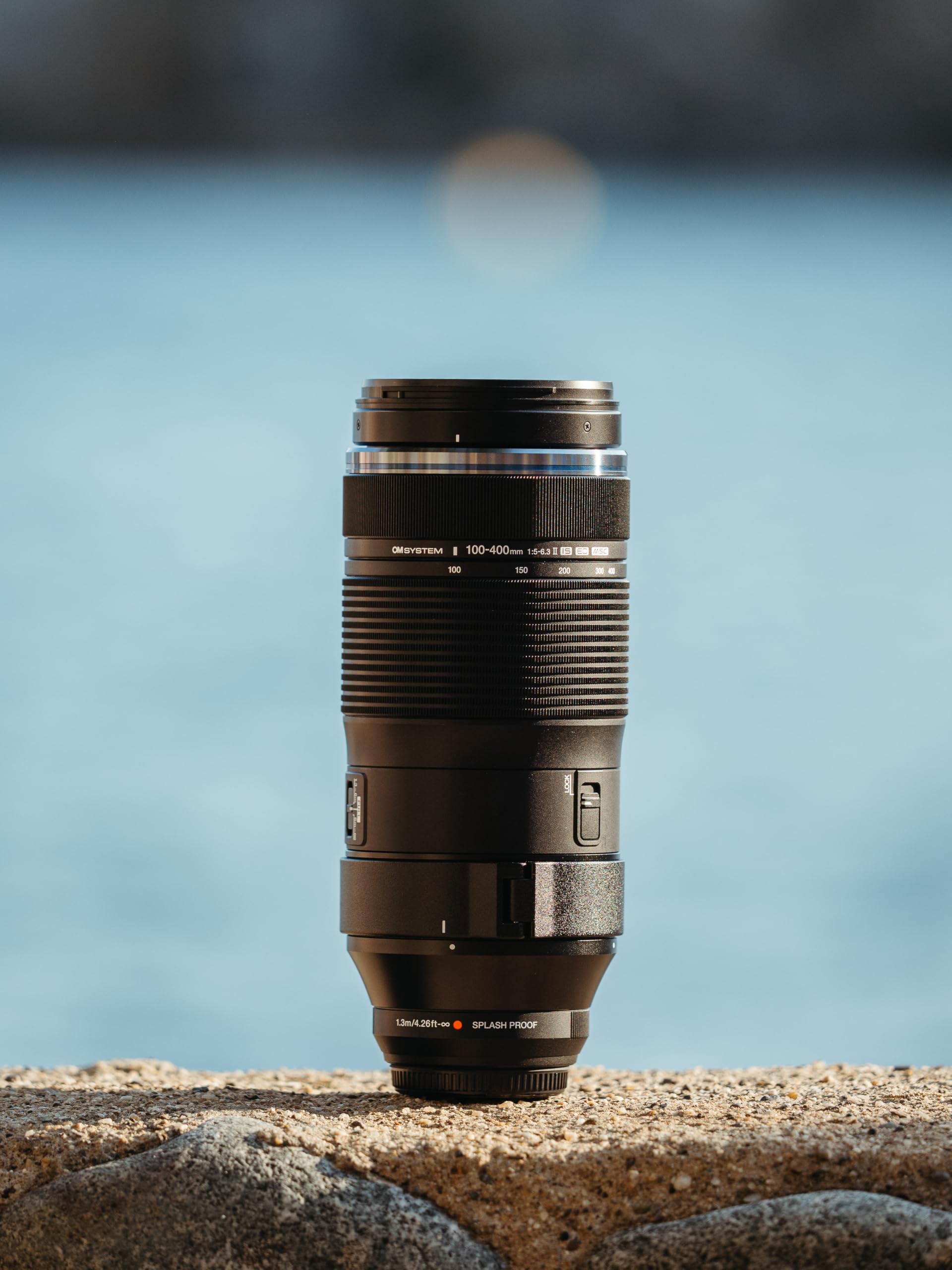 OM SYSTEM M.Zuiko Digital ED 100-400 mm F5.0-6.3 IS II Kompaktowy obiektyw do montażu na statywie z 5-osiową synchronizacją IS (mikro cztery trzecie)