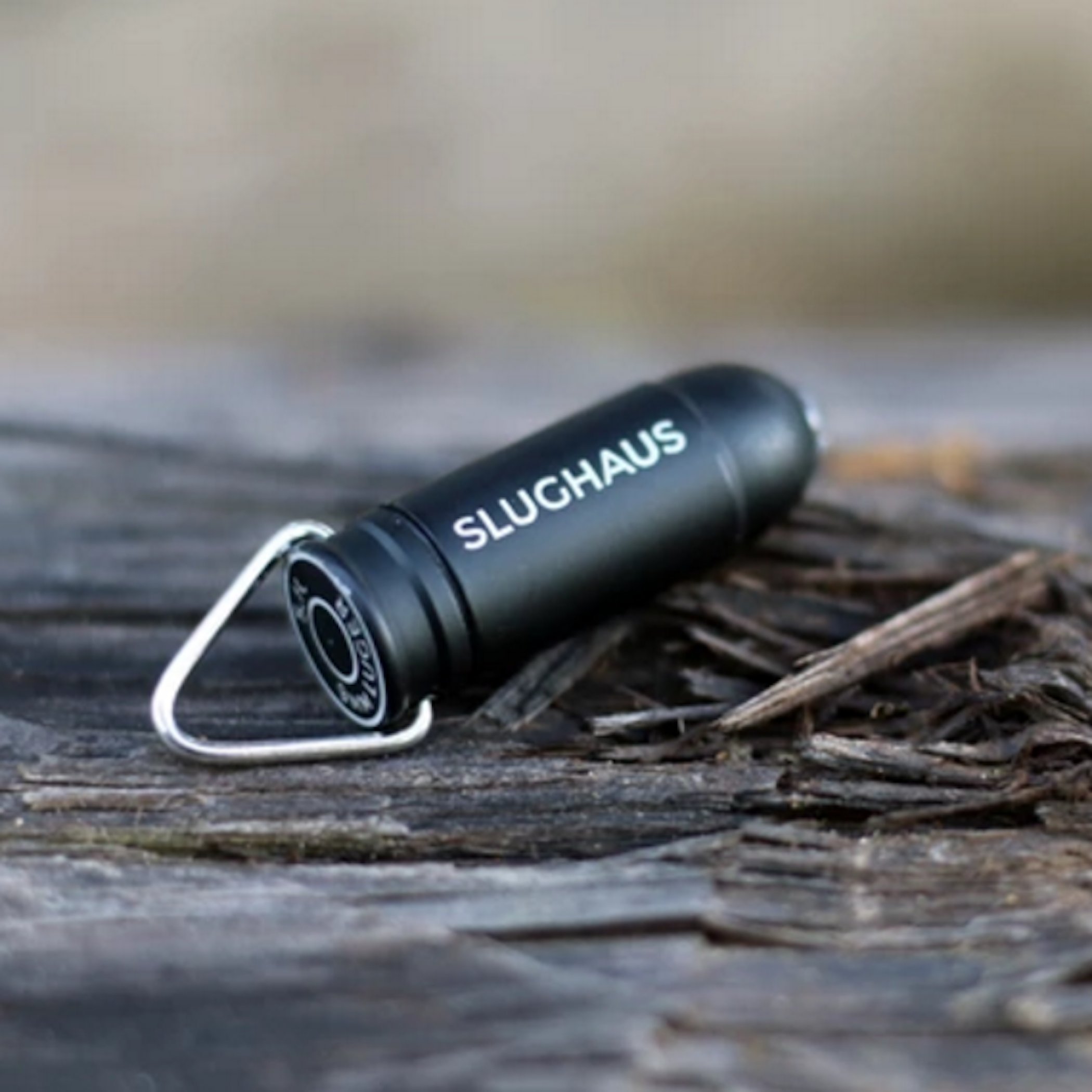 Amazon.co.jp : BULLET 02 世界最小サイズ 弾丸デザイン LED