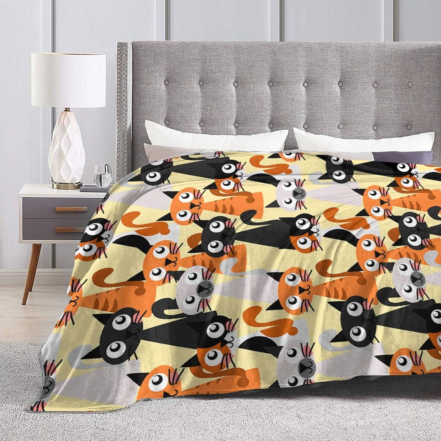 Cute Blanket Cartoon Cat Blanket Ultra Lightweight Soft Plush Flannel Throws Blanket for Sofa Bed Couch Throw 50"X40" M18 : Home & Kitchen