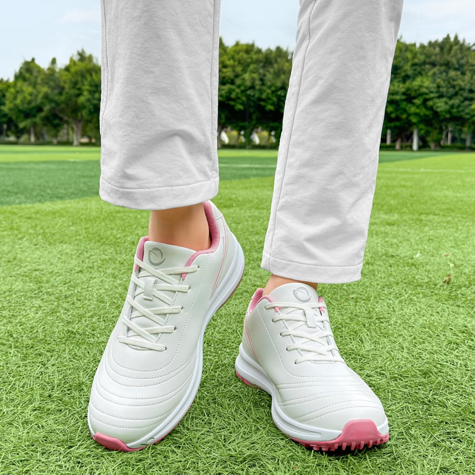 Golfschuhe Damen wasserdichte Leder Golf Trainingschuhe Spikeless atmungsaktiv rutschfest Outdoor Freizeit