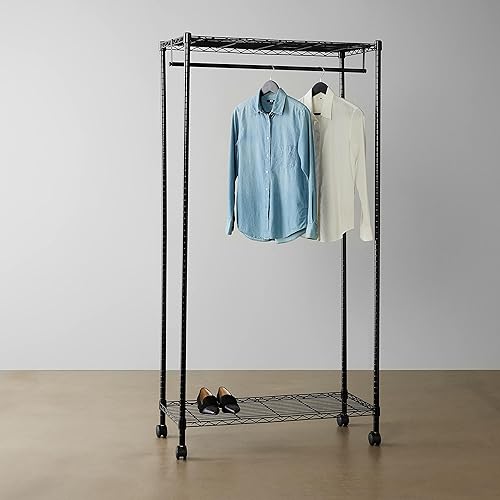 Amazon Basics Perchero Rodante Ajustable para Colgar Ropa con Estante Superior e Inferior - Negro 35.8''L x 18''A x 71.06''Al
