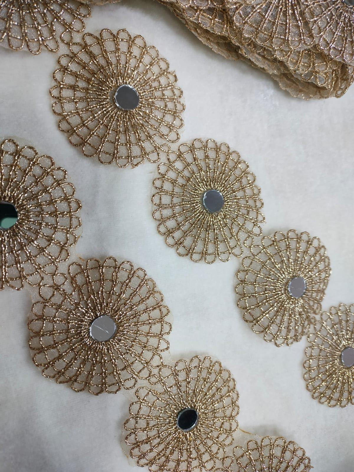 CMHOWLITECircular Fancy Trim for Lehanga, Suit, Dresses, Sarees, Blouses, Dupatta, and Art & Craft etc