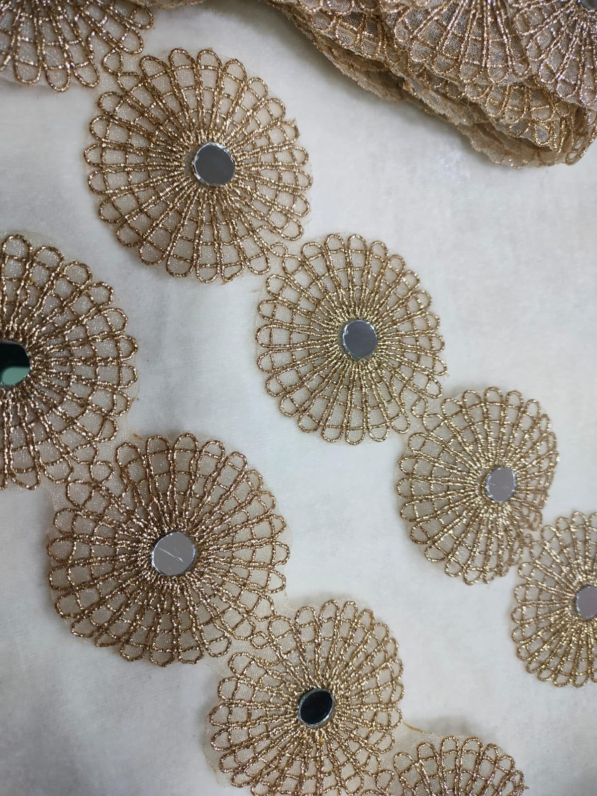 CMHOWLITECircular Fancy Trim for Lehanga, Suit, Dresses, Sarees, Blouses, Dupatta, and Art & Craft etc