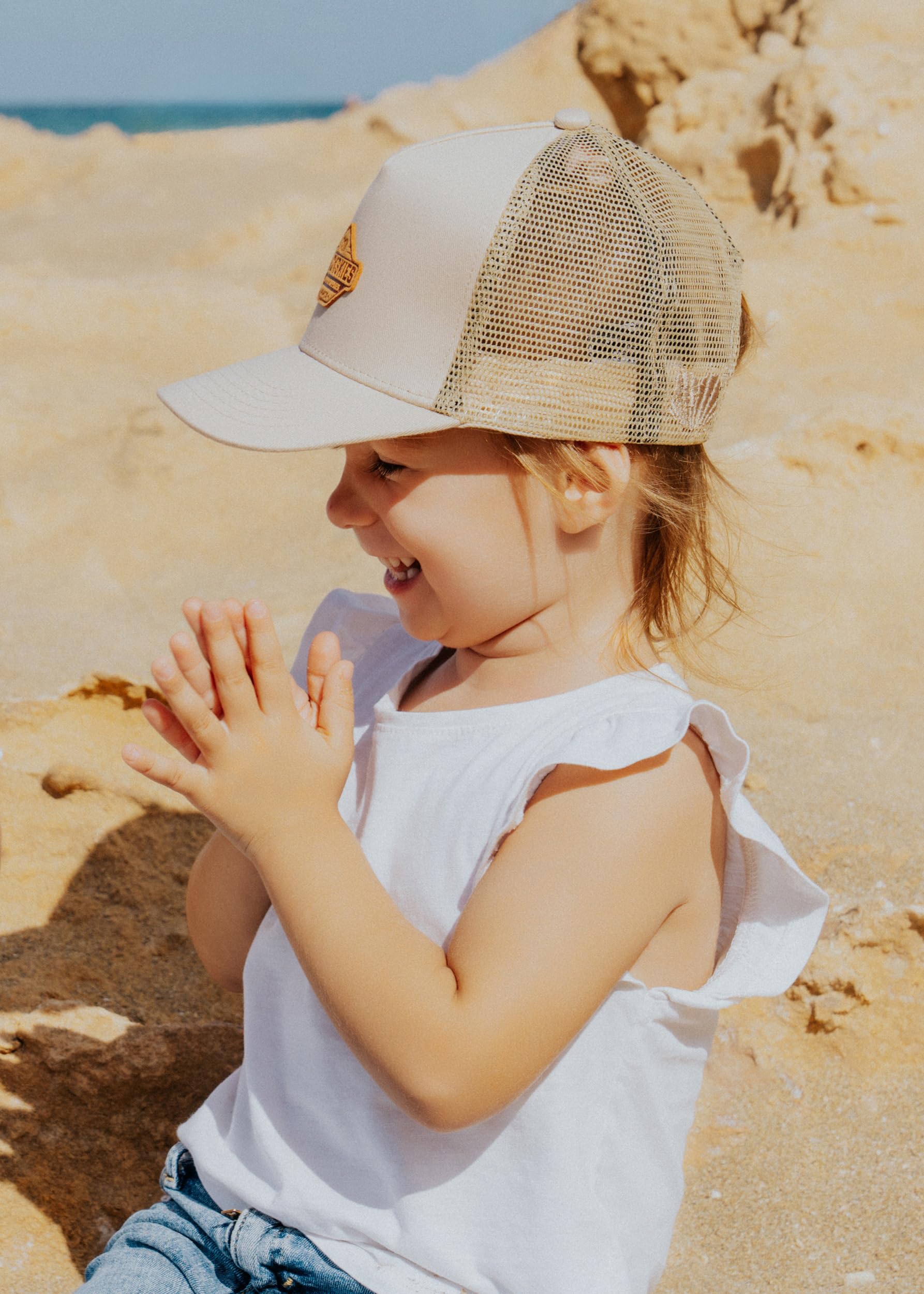 Blackskies® Essentials Trucker Cap - 2er-Set Eltern Kinder - Partnerlook Baseball Cap Mutter-Vater-Kind Geschenk Mini-Me Basecap Papa-Sohn & Mama-Tochter