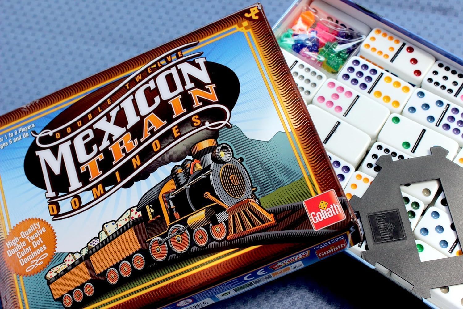 MEXICAN TRAIN DOMINOES - Jeu de Dominos pour Enfants dès 6 Ans - Jeu de Société Stratégique avec Dominos Colorés - Tous à Bord du Train Mexicain - Pour Jouer en Famille et entre Amis - 1 à 8 Joueurs