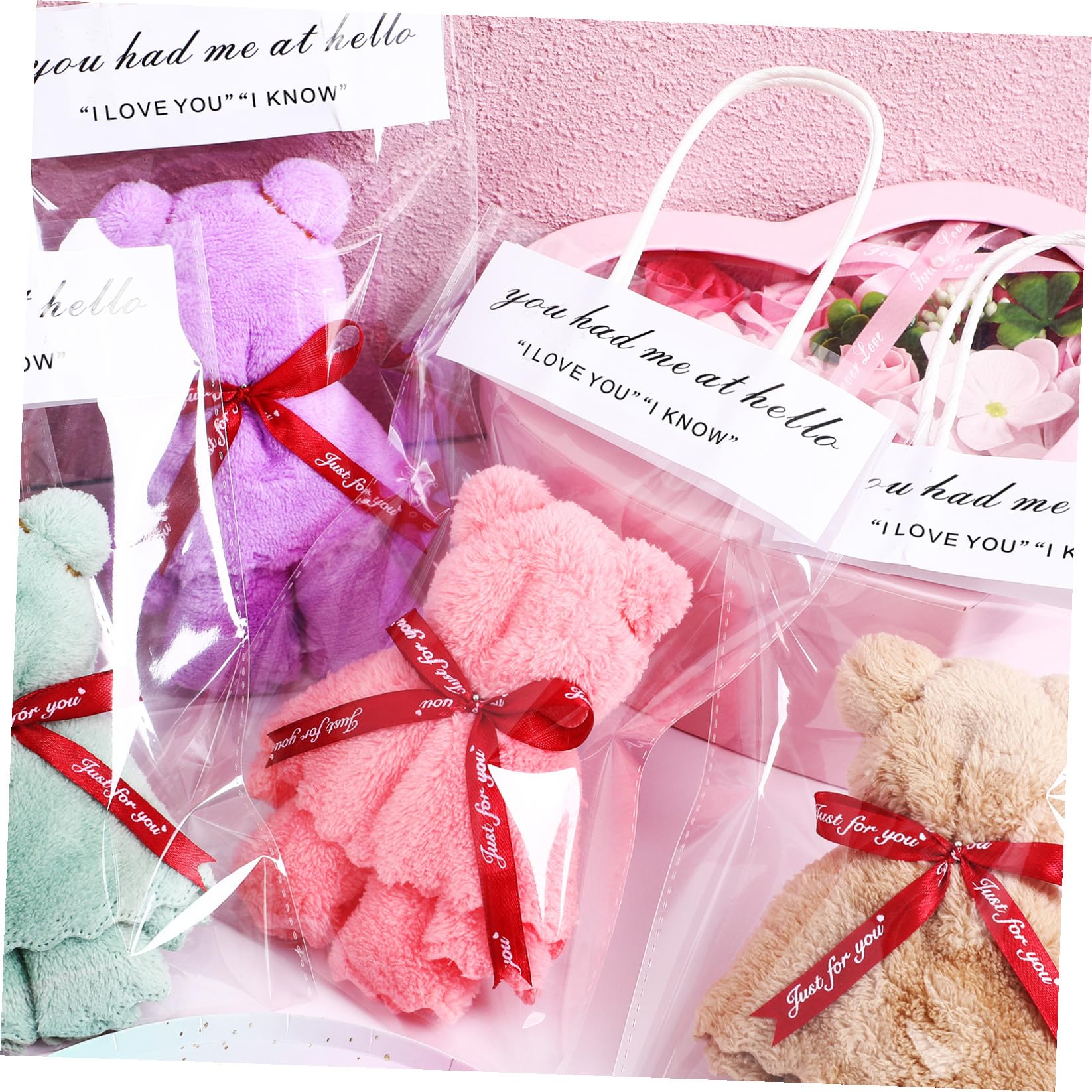 BESTonZON Lingettes Nettoyantes Visage Ours 12 Pièces en Polaire Corail | Lot Paquet Transparent, Doux Peau, Rangement Facile, Présent pour Fête et Mariage