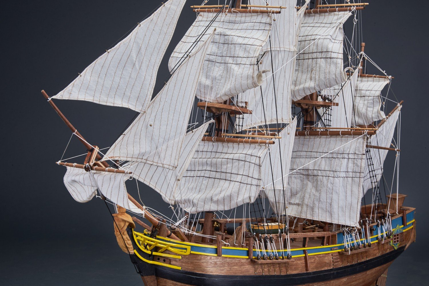 帆船　HMS BOUNTY バウンティ (帆船) - Wikipedia