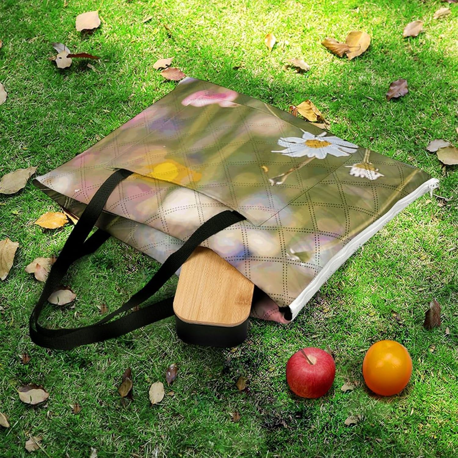 Extra Large Picnic Outdoor Flowers in The Field Printed Each Blanket Sand Proof Foldable Blankets for Camping Or Travel