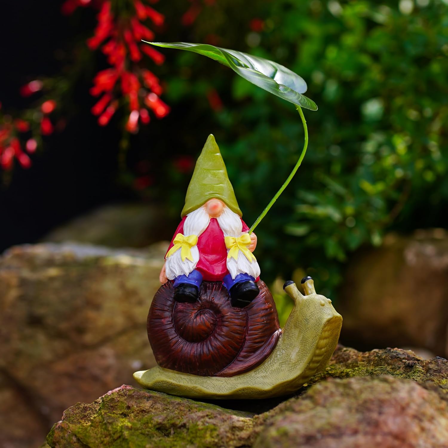 Garden Gnome on Snail Statue with Leaf Umbrella - 7.1in Weatherproof Resin Outdoor Decor, Cute Female Gnome Figurine for Yard Lawn, Housewarming Gift for Gnome Lovers, Mom, Women