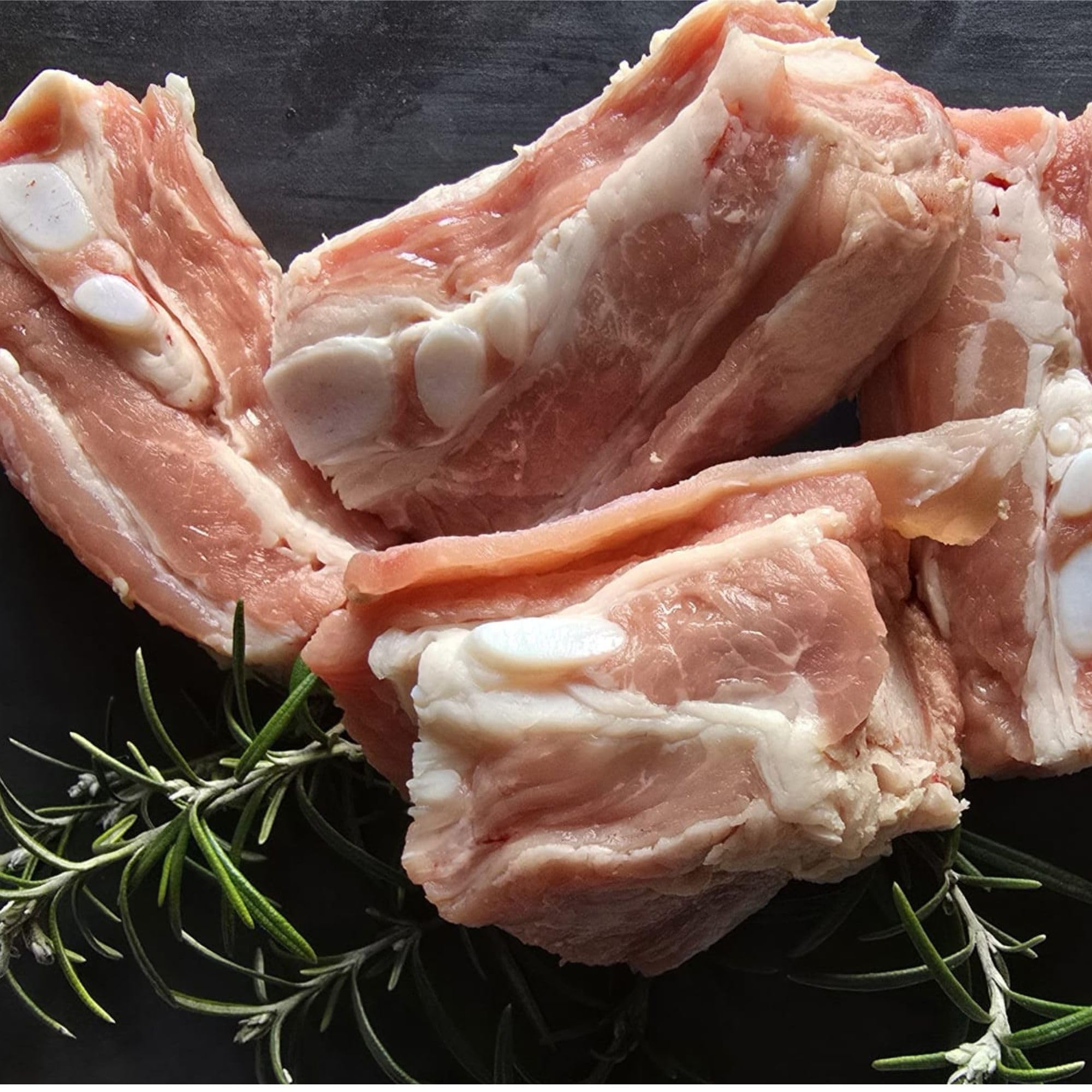 SELECTIV viandes d'exception I Veau Français : 1 rôti de veau, 2 escalopes de veau, 2 pavés de veau - 1,160kg - France