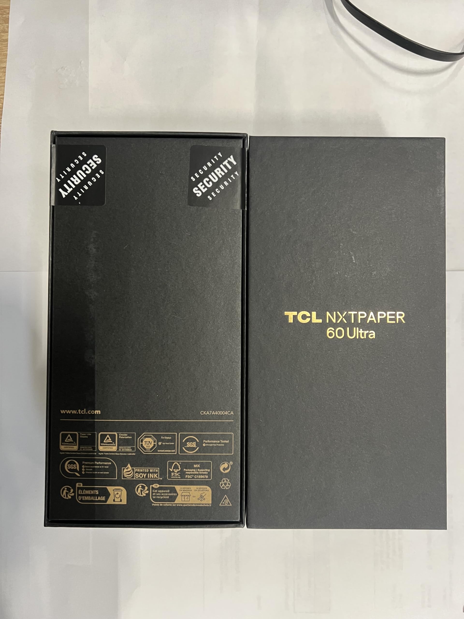 TCL Smartfon z systemem Android NXTPAPER 60 Ultra 5G, wyświetlacz FHD+ o przekątnej 7,2 cala, 12 GB pamięci RAM + 512 GB pamięci ROM, telefon z ochroną oczu, kolor mgławica czarny, z etui z klapką i