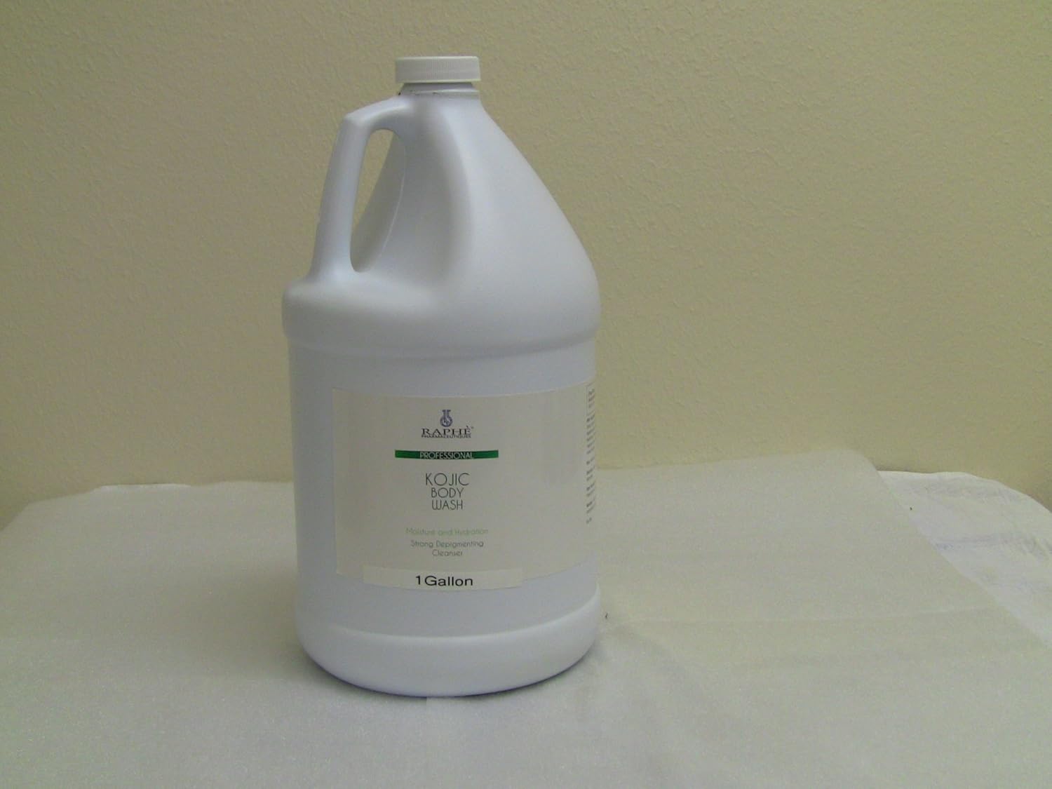 10lbs GALLON SIZE KOJIC ACID BLEACHING BODY WASH. This Product Combines