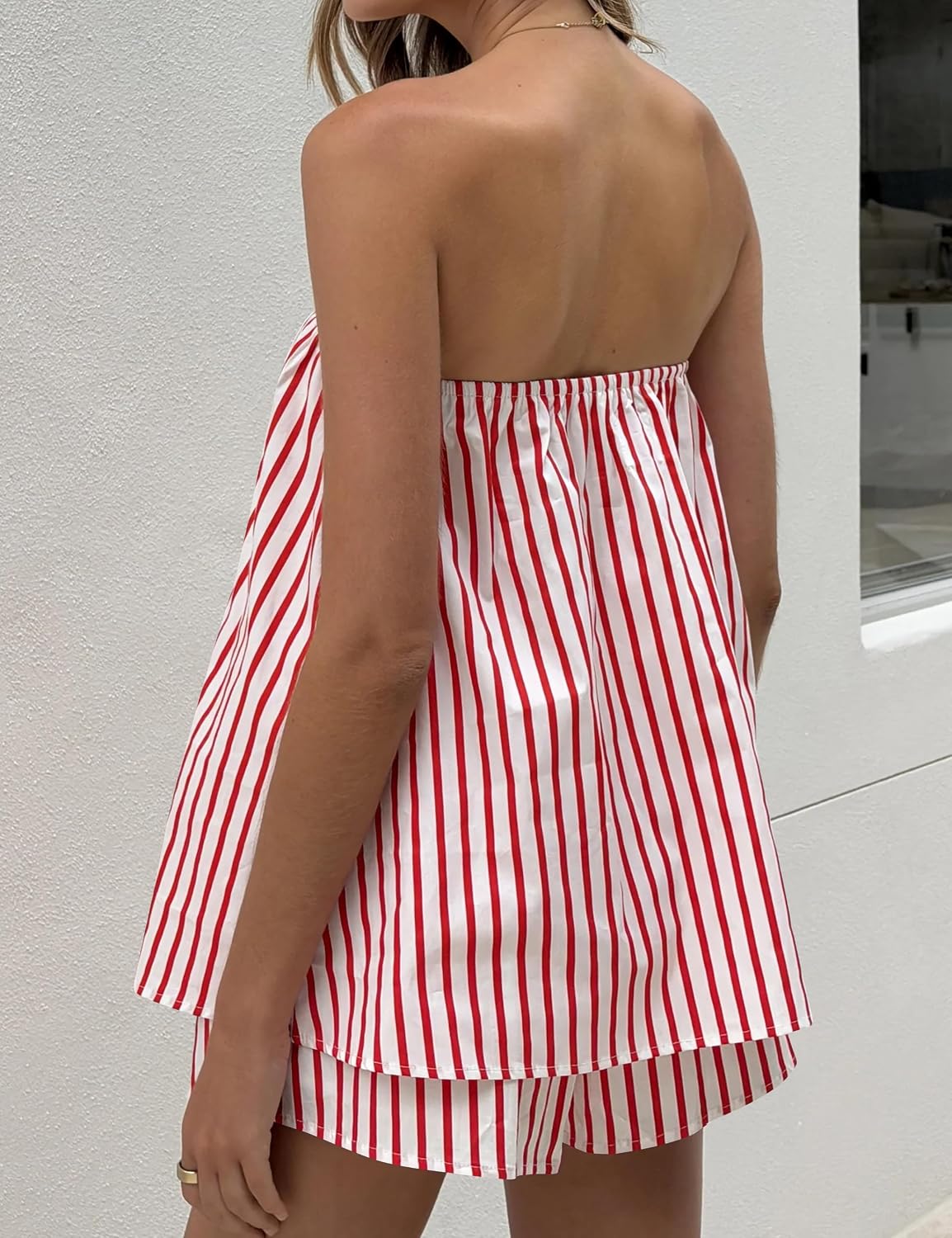 Women 2 Piece Matching Sets Striped Tube Tops Shorts Set Summer Vacation Outfits Y2K Going Out Top Red