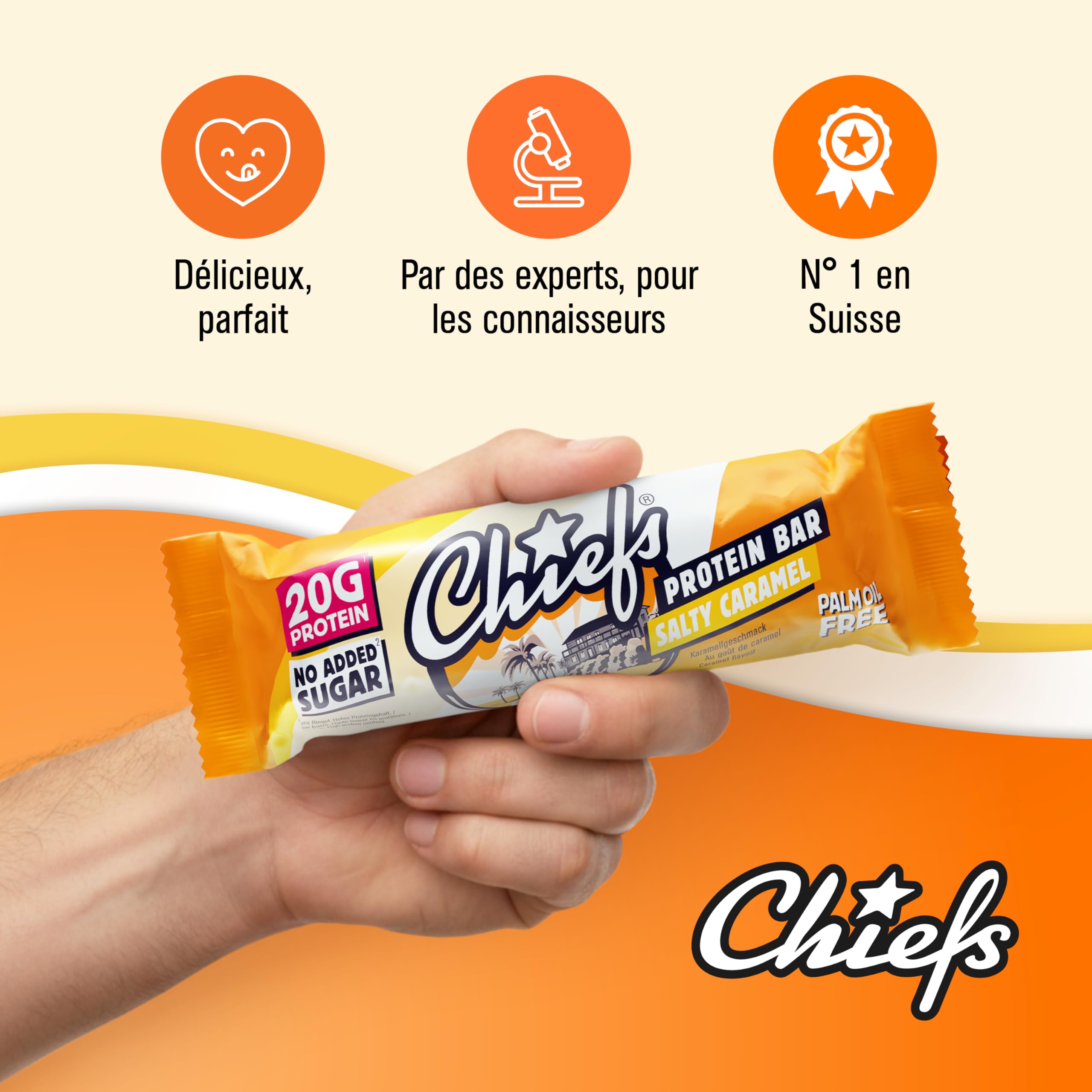 Chiefs Protein Bar (Salty Caramel) • Barre protéinée premium avec 20g de protéines & 214 kcal par barre • Sans sucre ajouté • Barre protéinée low sugar • Goût de Salty Caramel • Pack de 12 (12 x 55g)