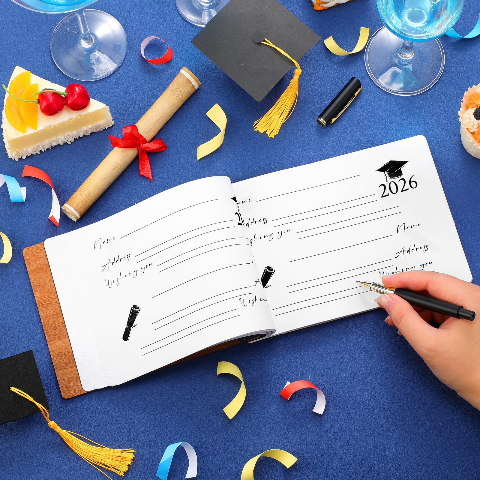 Frienda Gästebuch aus Leder mit Signierstift, Abschlussfeier, Partyzubehör, Abschlussgäste, Unterschriftenbuch 2024 Grad, Partyschild im Gästebuch für Uni, High School (braun)