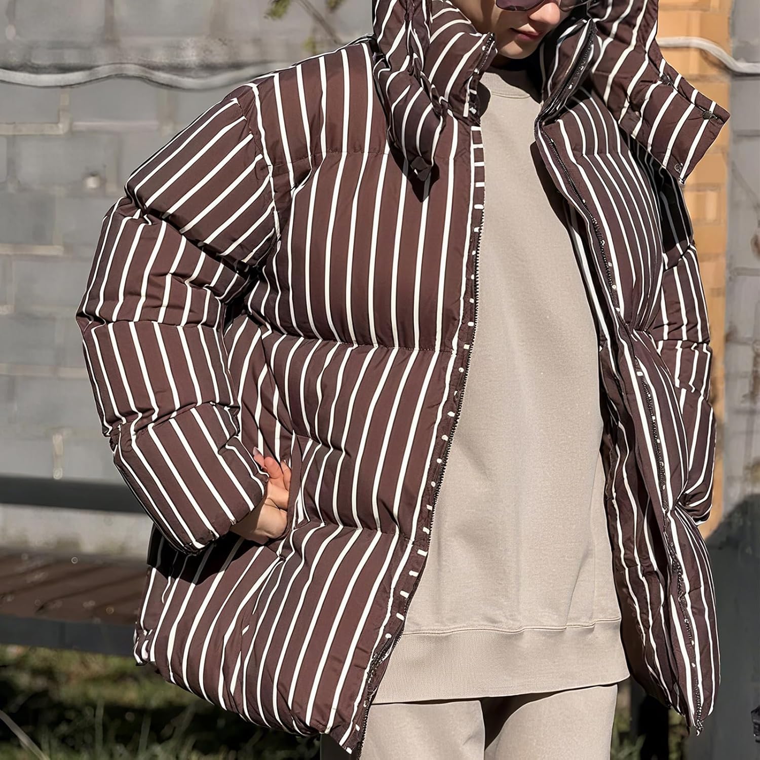 Women's Hooded Striped Puffer Jackets Oversized Winter Warm Thicken Quilted Jacket Coat with Removable Hood