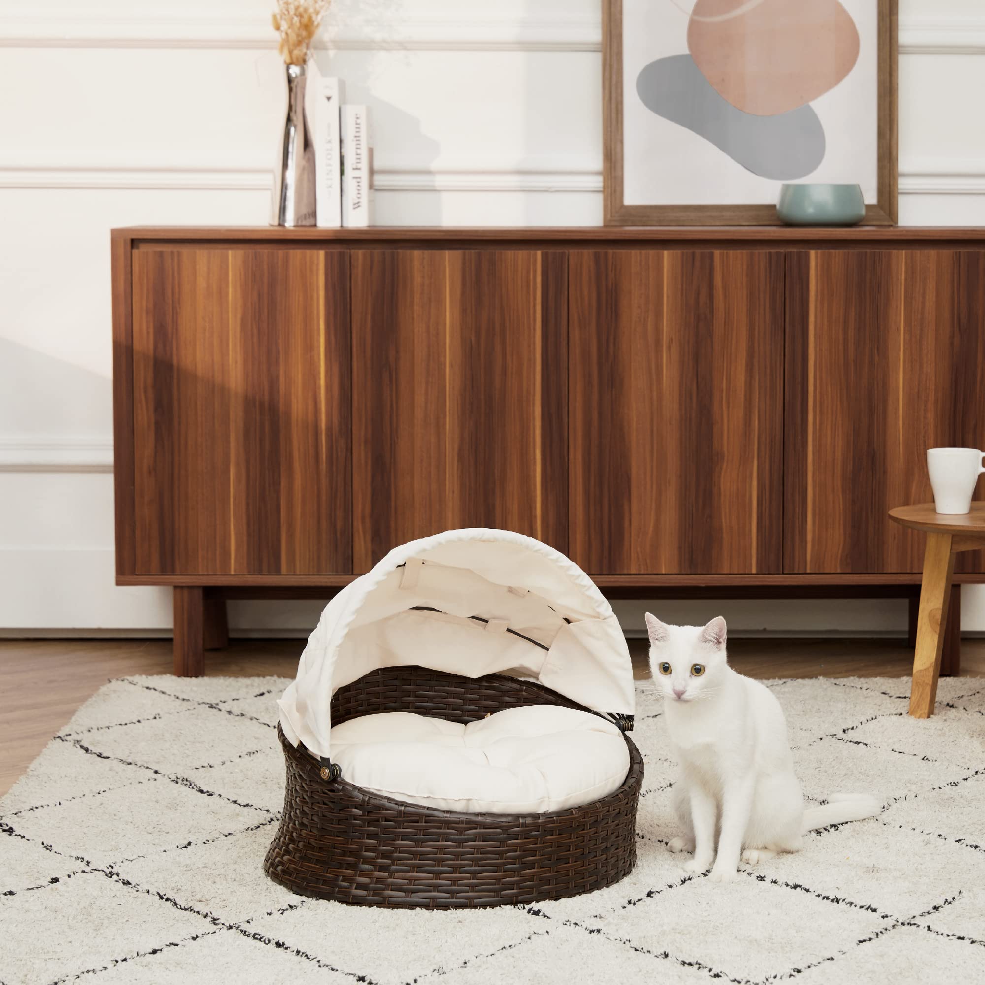 Teamson Pets Clotho Cama para Mascotas De Ratán para Interiores Y Exteriores, Sofá para Gatos o Perros Pequeños con Toldo Retráctil y Cojín Lavable Extraíble Marrón/Crema ST-N10004-UK