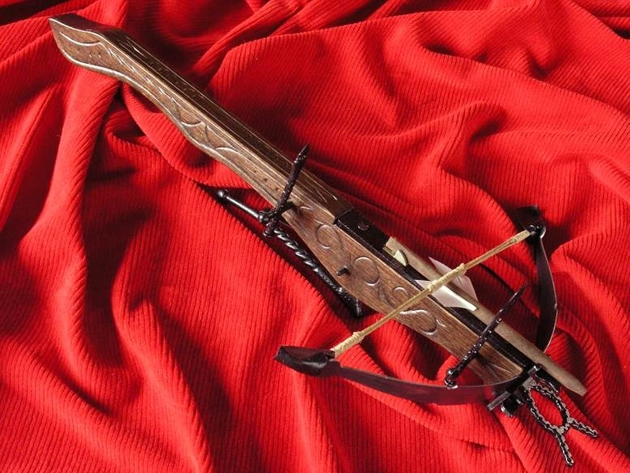 Dekorative Holzarmbrust XV. Jahrhundert AG0F.01 Ritterarmbrust Mittelalterliche Armbrust für historische Rekonstruktion für einen Sammler oder als Geschenk Feuert Nicht.