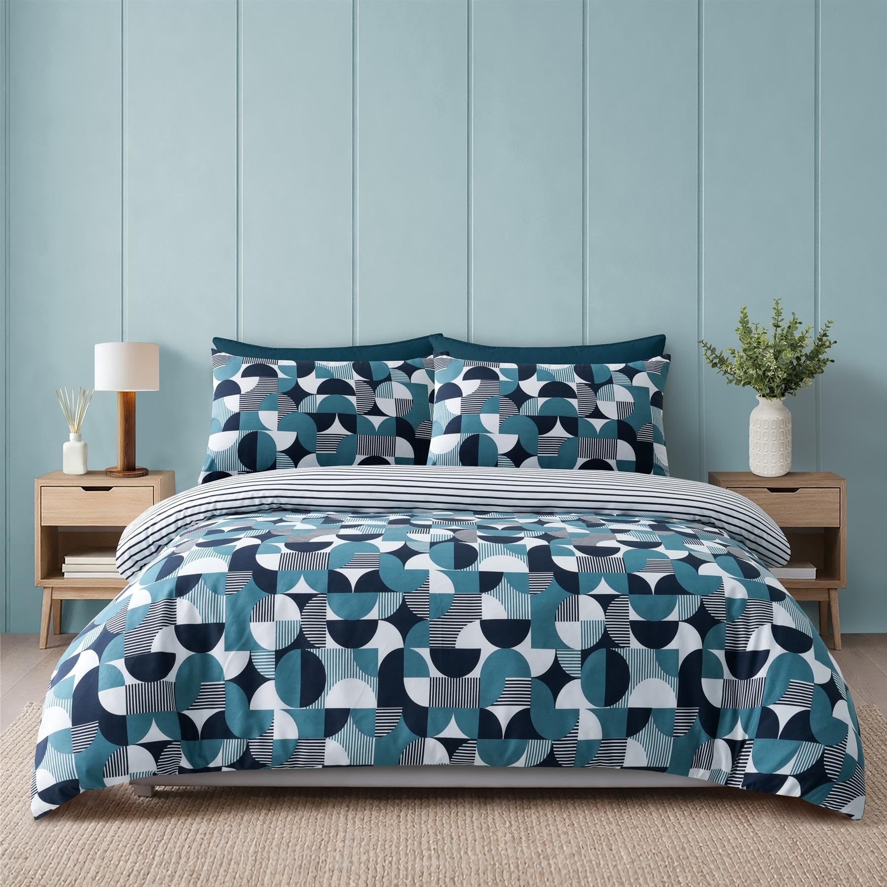 Adore Home Teal & Blue Geometric Circles Double Duvet Cover Set Reversible Microfibre Bedding Soft Warm Includes Pillowcases